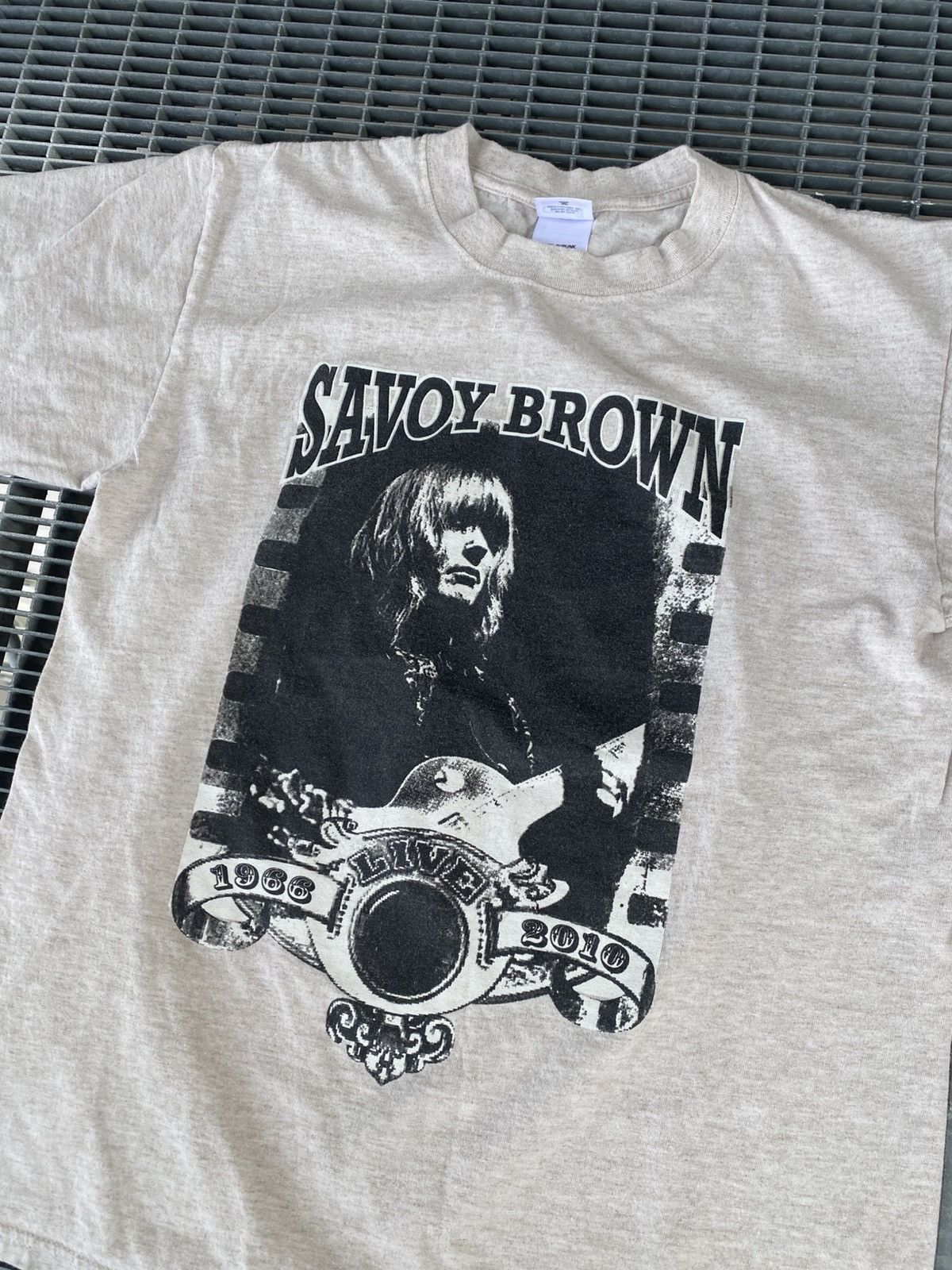 Anvil Vintage Savoy Brown Band T-Shirt Size US M / EU 48-50 / 2 - 2 Thumbnail