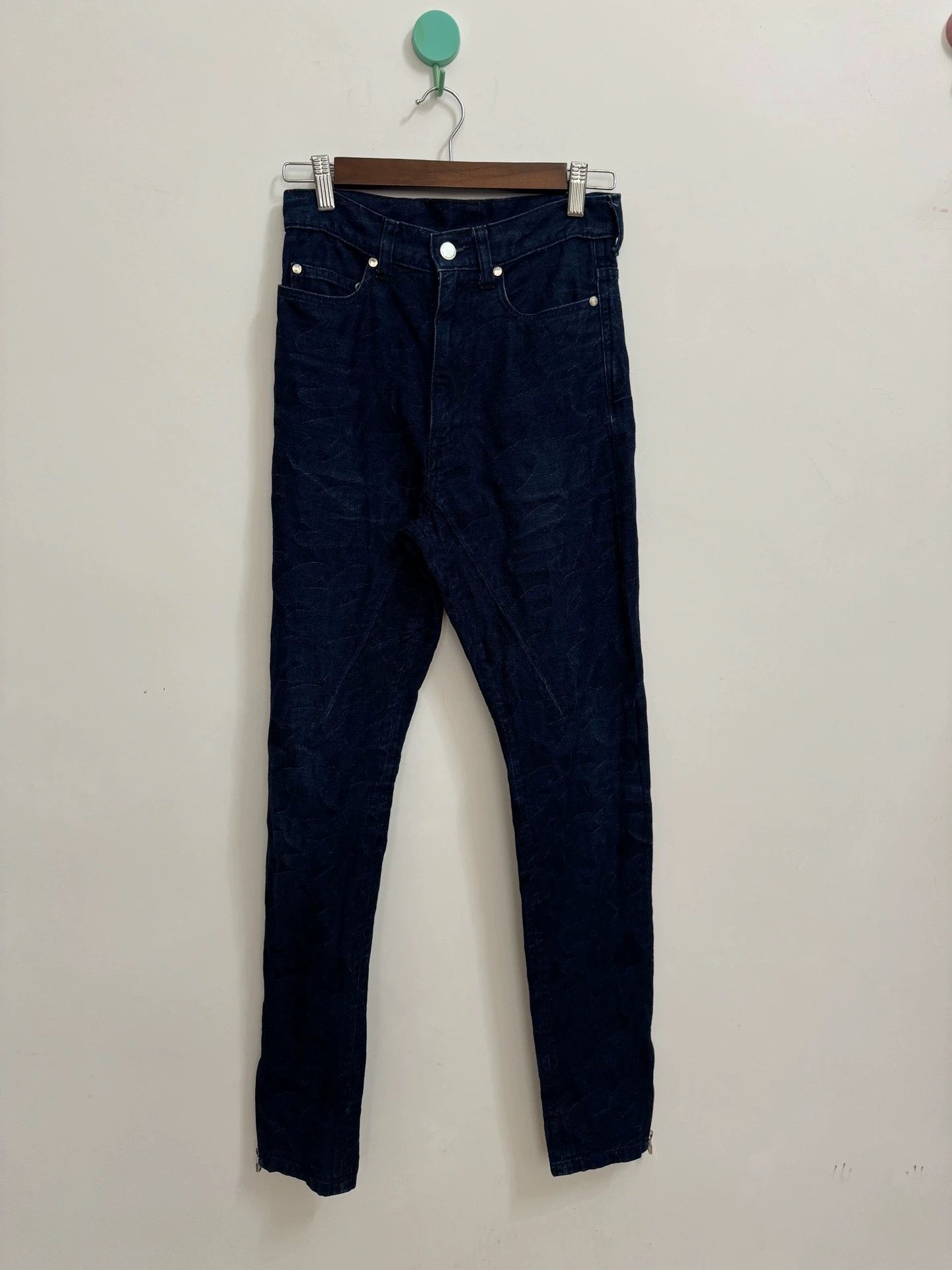 Takahiromiyashita The Soloist. TAKAHIROMIYASHITA THE soloist high-waist slim pants Size US 30 / EU 46 - 1 Thumbnail