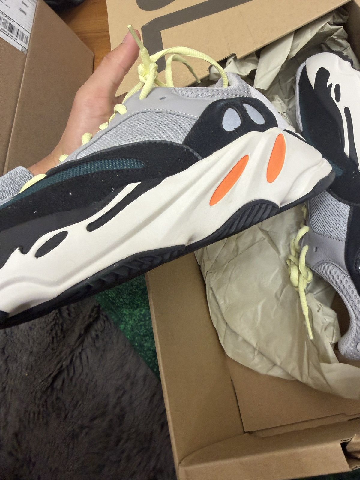 Yeezy Adidas Yeezy 700 size 11 NEW W BOX Size US 11 / EU 44 - 3 Thumbnail