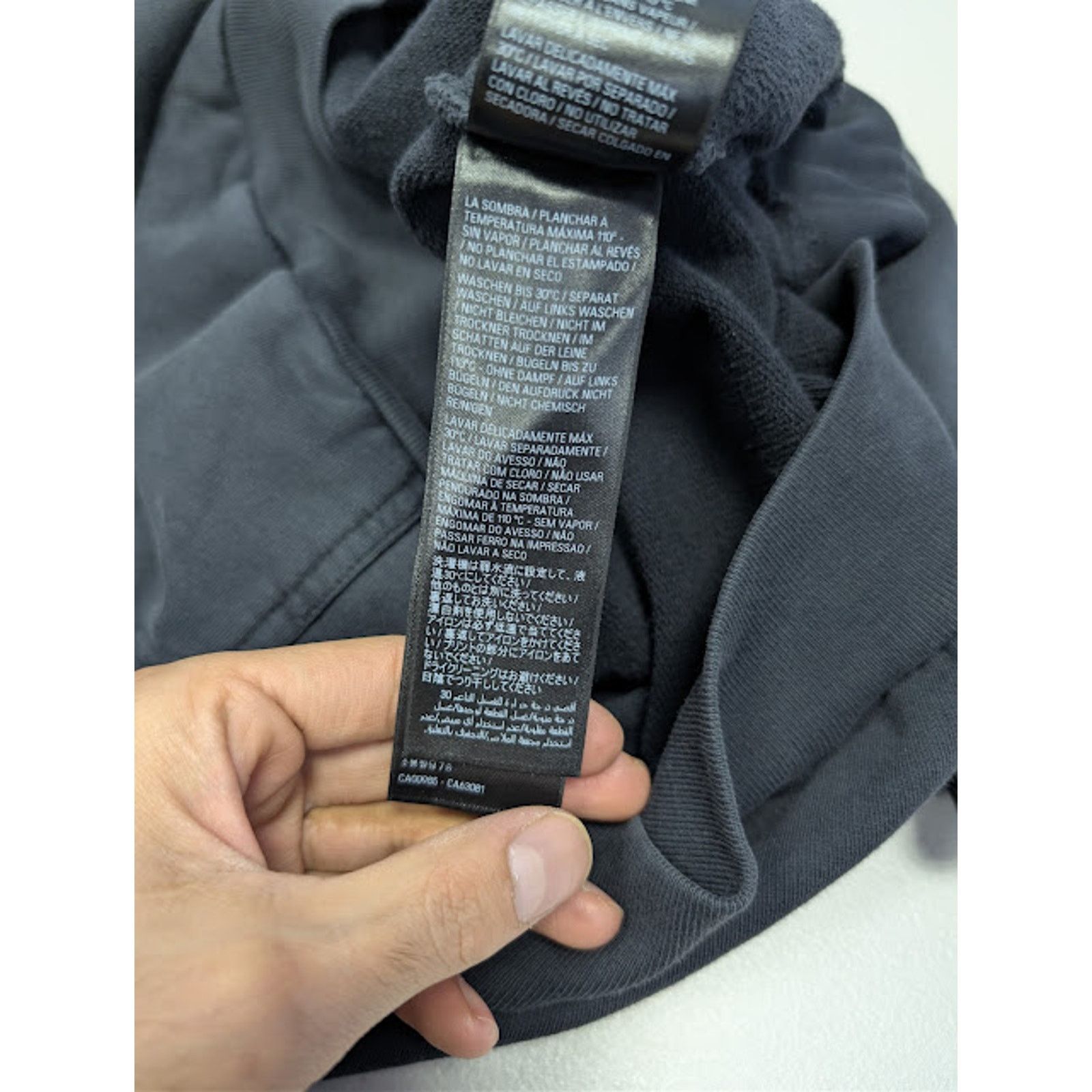 Balenciaga o1rshd1 Q:2 / DIY Metal Outline Large Fit Hoodie Faded Black Size US XL / EU 56 / 4 - 17 Thumbnail