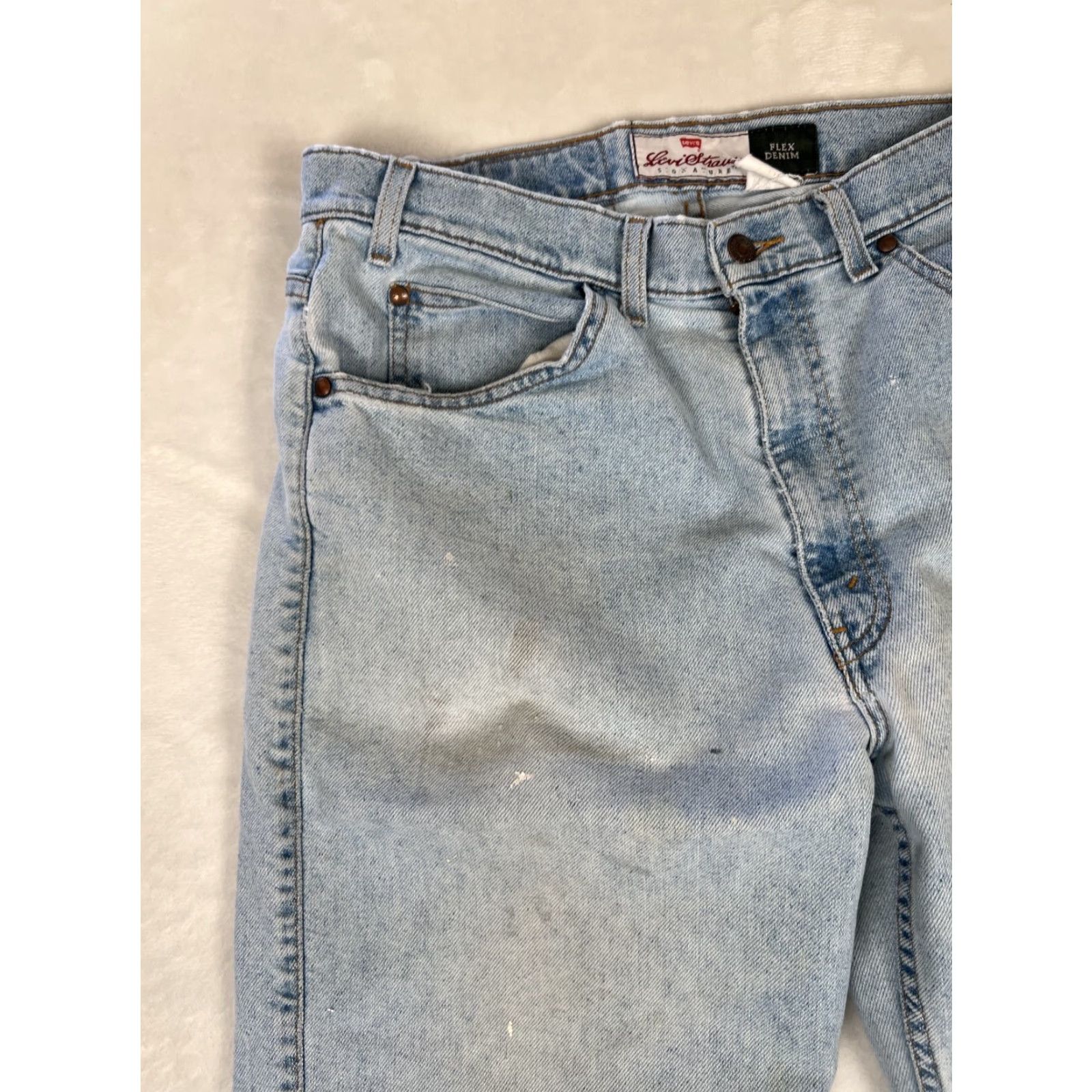 Levi's VINTAGE Levi's 500 Series Jeans Denim Size 34x32 Light Wash Distressed Stains 90s Men Blue Leather? (No, remove nonexistent) Size US 34 / EU 50 - 4 Thumbnail
