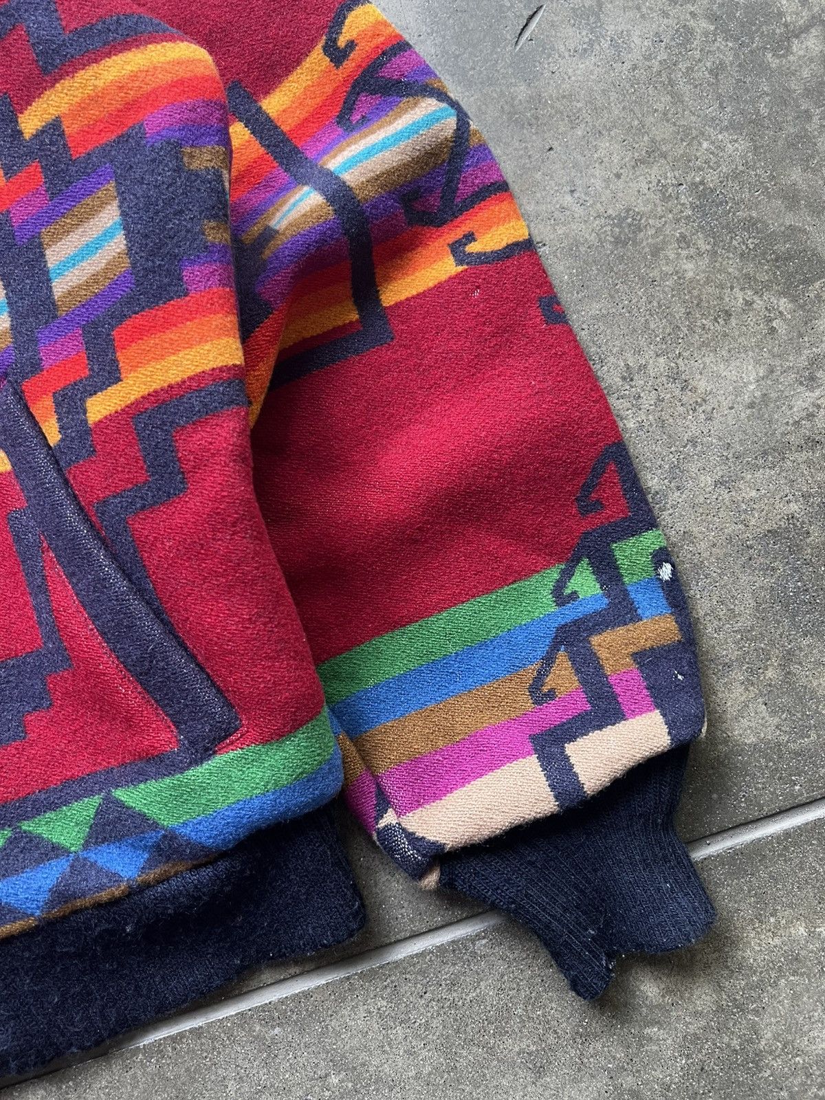 Vintage ‘70s Pendleton Aztec Blanket Wool Jacket Western Wear Size US L / EU 52-54 / 3 - 9 Thumbnail