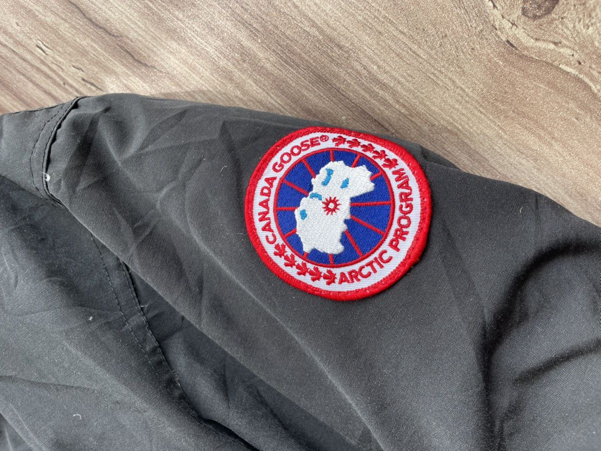 Canada Goose Canada Goose Coat Size S / US 4 / IT 40 - 8 Thumbnail