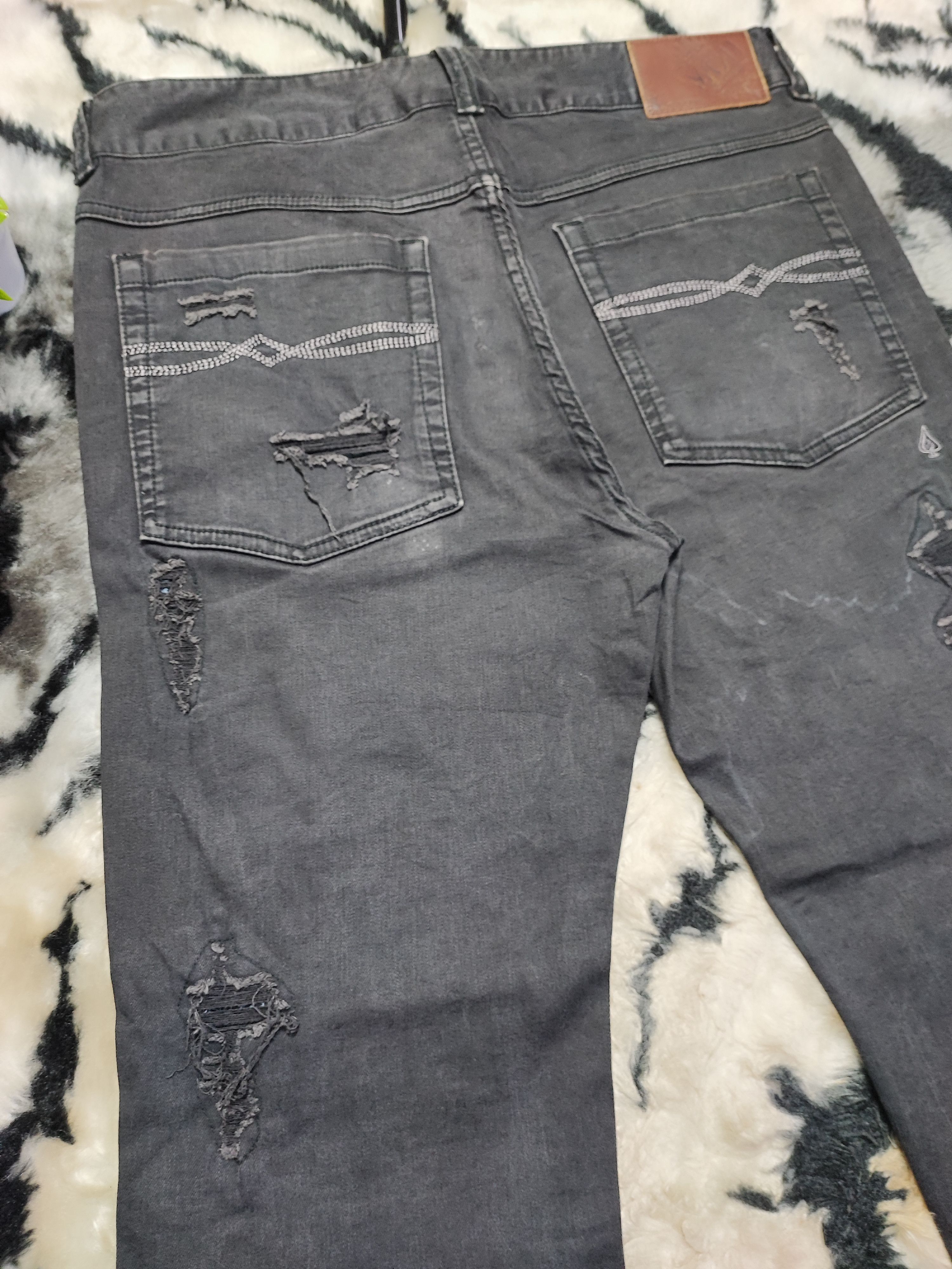 Number (N)ine MCD Thrashed Distressed Jeans ERD Grunge Chrome Size US 34 / EU 50 - 13 Thumbnail