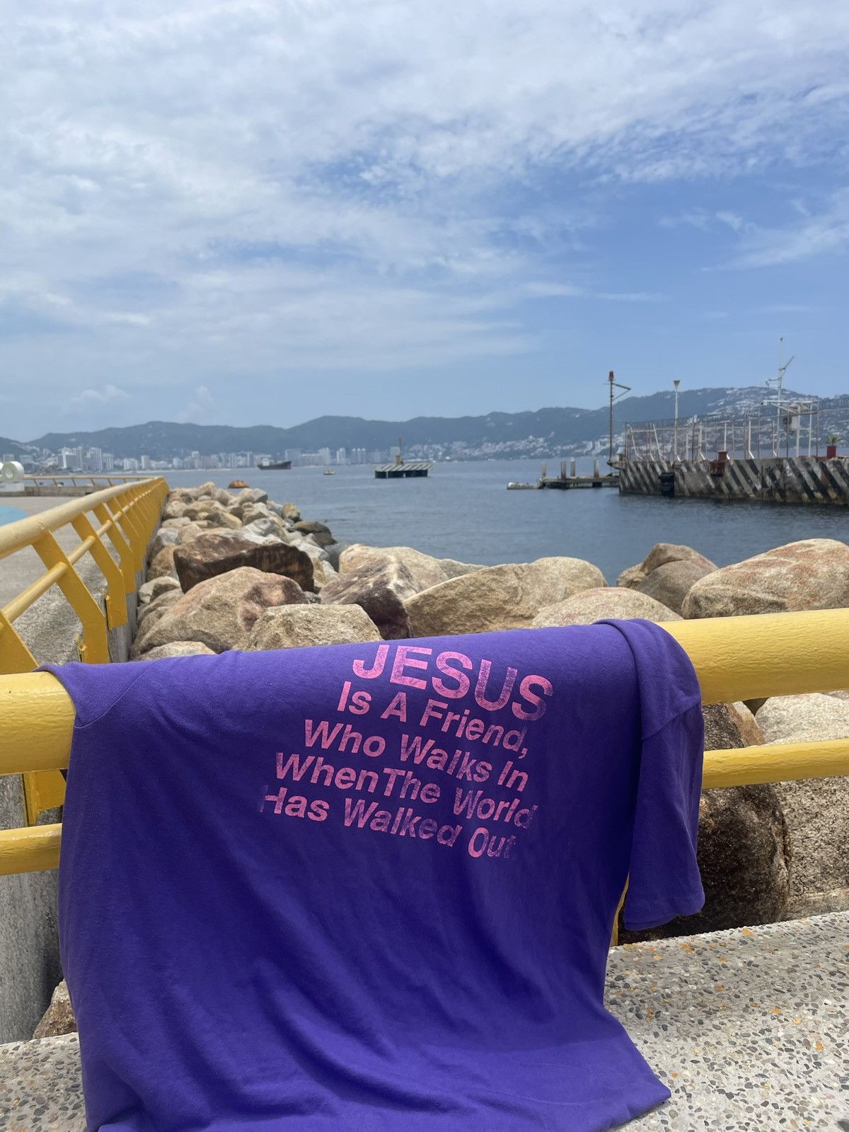 Vintage Vintage Jesus tee Size US XL / EU 56 / 4 - 3 Thumbnail