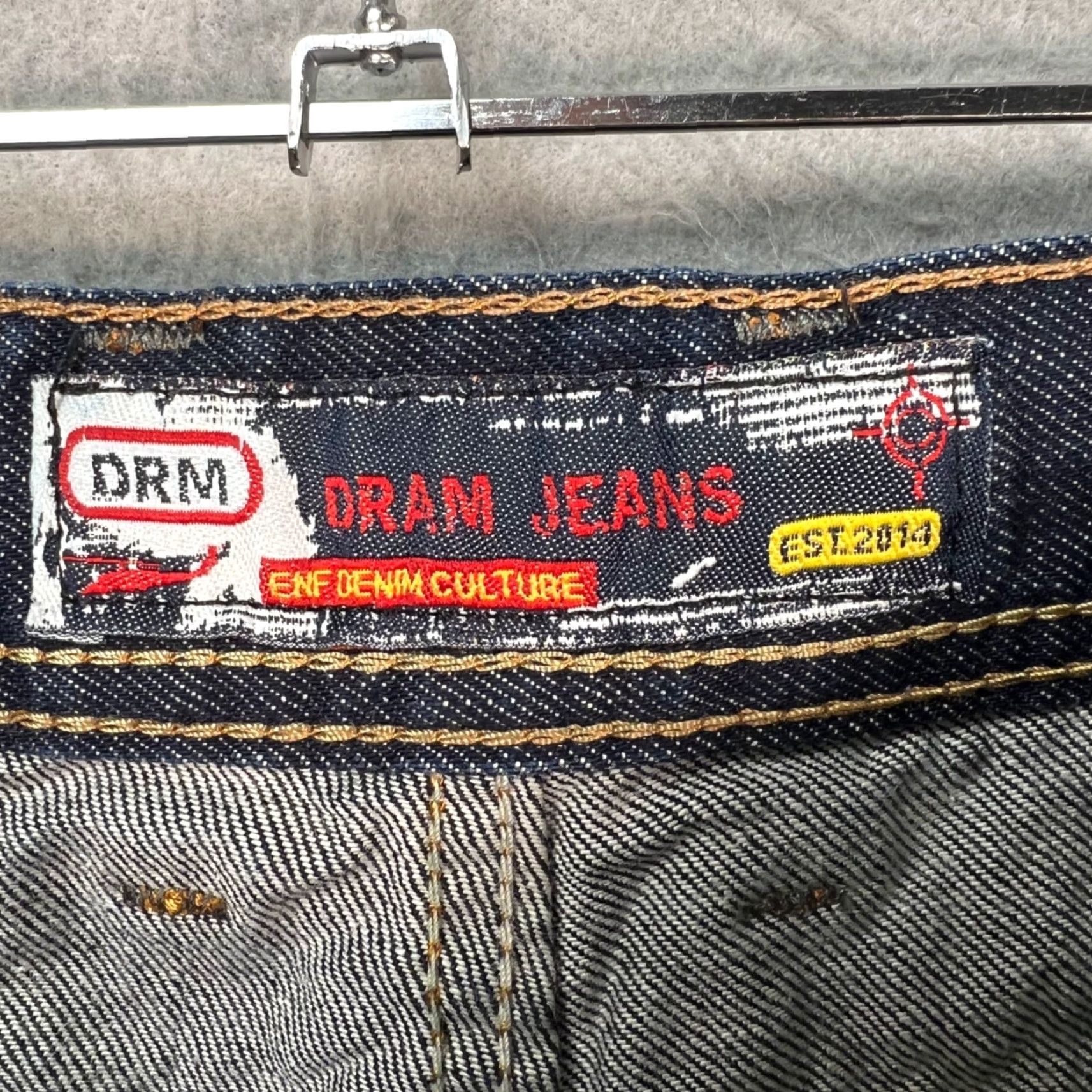 Denime DRAM Jeans Bermuda Denim Shorts 31 Mens 100% Cotton Baggy Blue Pocket 5-Pocket Inseam 12in Mid Rise Summer Vintage Mens Size US 31 - 3 Thumbnail