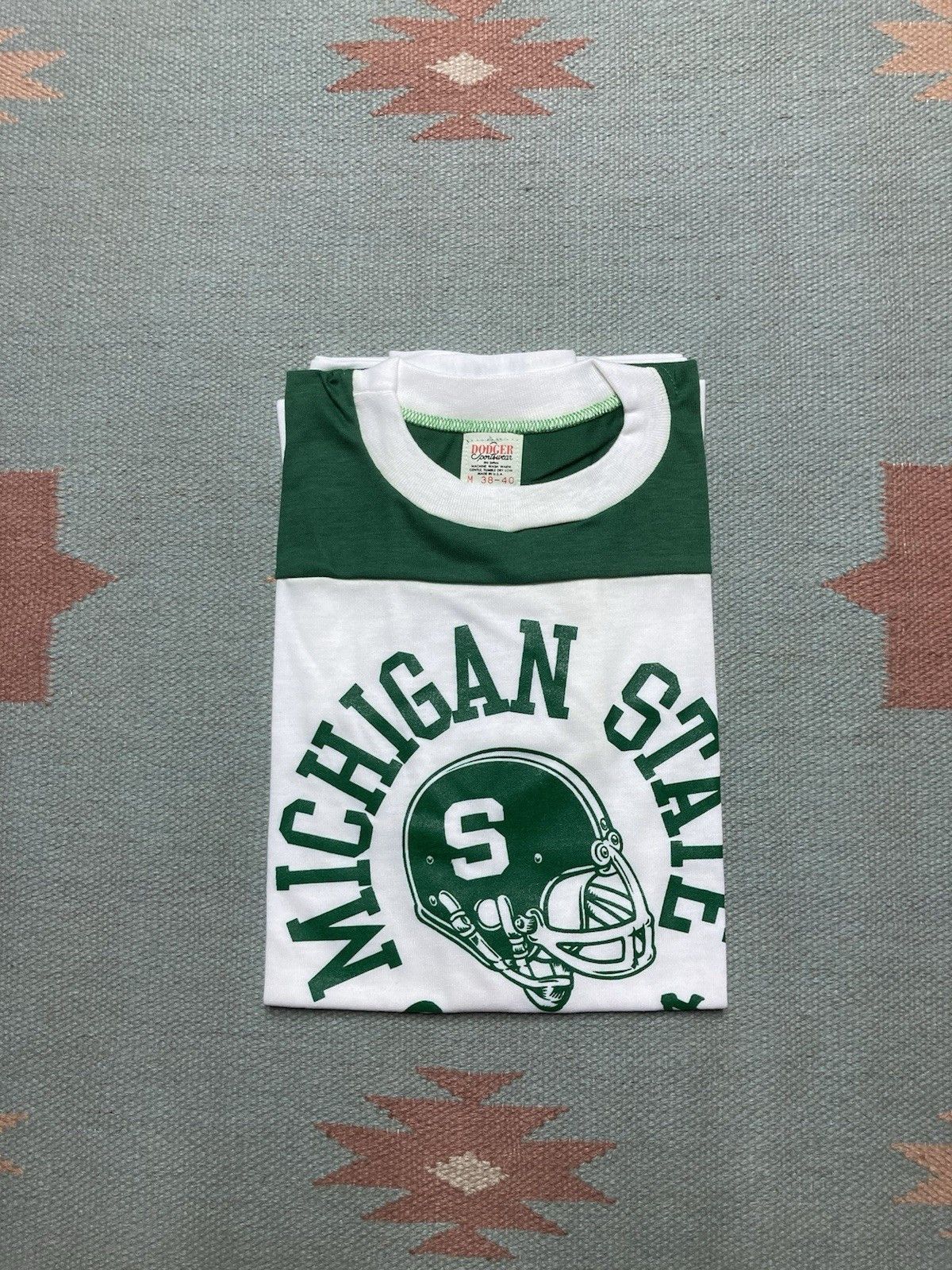 Vintage 70s graphic t shirt Michigan state university MSU football M Size US M / EU 48-50 / 2 - 1 Thumbnail