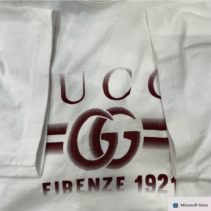 Gucci Gucci crew neck short sleeve T-shirt Size US L / EU 52-54 / 3 - 4 Thumbnail
