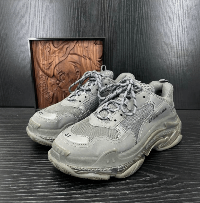 Balenciaga Balenciaga retro chunky sneakers Size US 8 / EU 41 - 1 Thumbnail