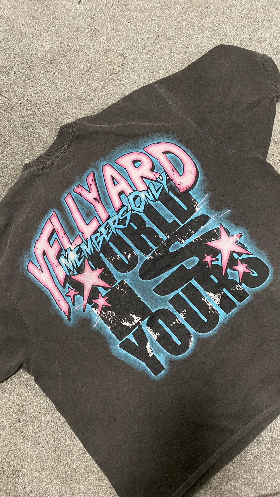Vintage Yellyard the world is yours “members only” T-Shirt Size US XL / EU 56 / 4 - 5 Thumbnail