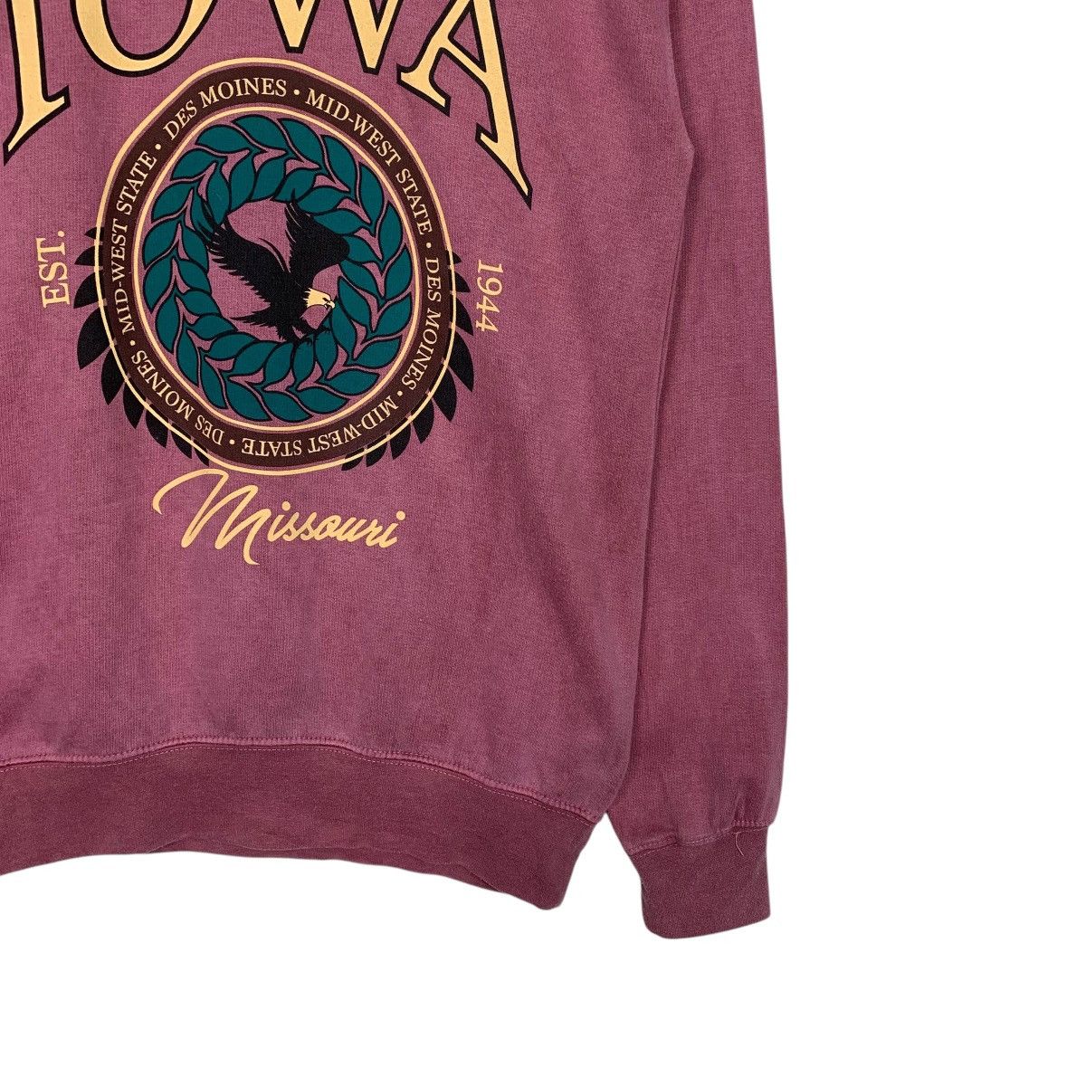 Japanese Brand Vintage Iowa Missouri Crewneck Sweatshirt Size US S / EU 44-46 / 1 - 4 Thumbnail