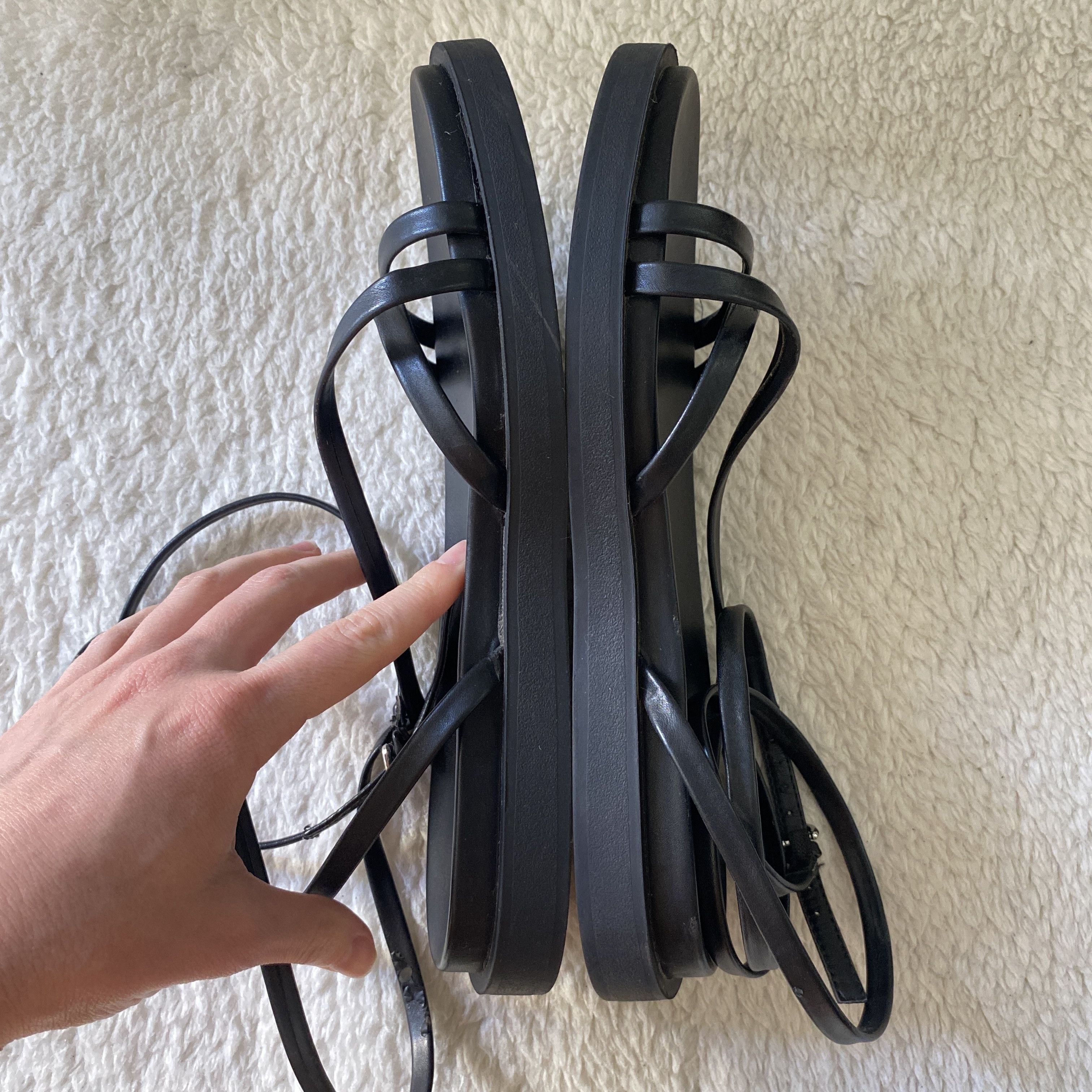 Urban Outfitters Urban Outfitters Vicki Strappy Sandals 7–7.5 Size US 7.5 / IT 37.5 - 9 Thumbnail