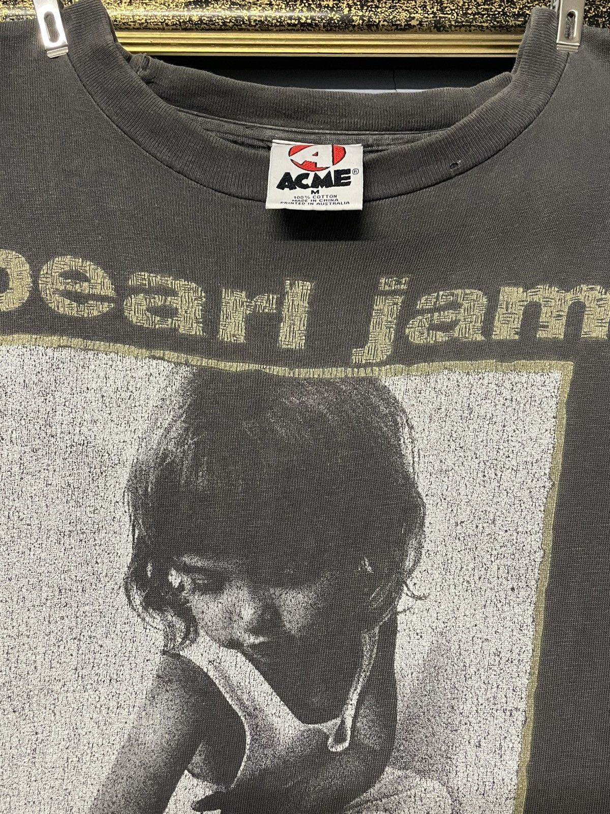 Band Tees Vintage Og 1992 Pearl Jam ‘Choises’ Sunfaded Distressed Tee Size US M / EU 48-50 / 2 - 11 Thumbnail