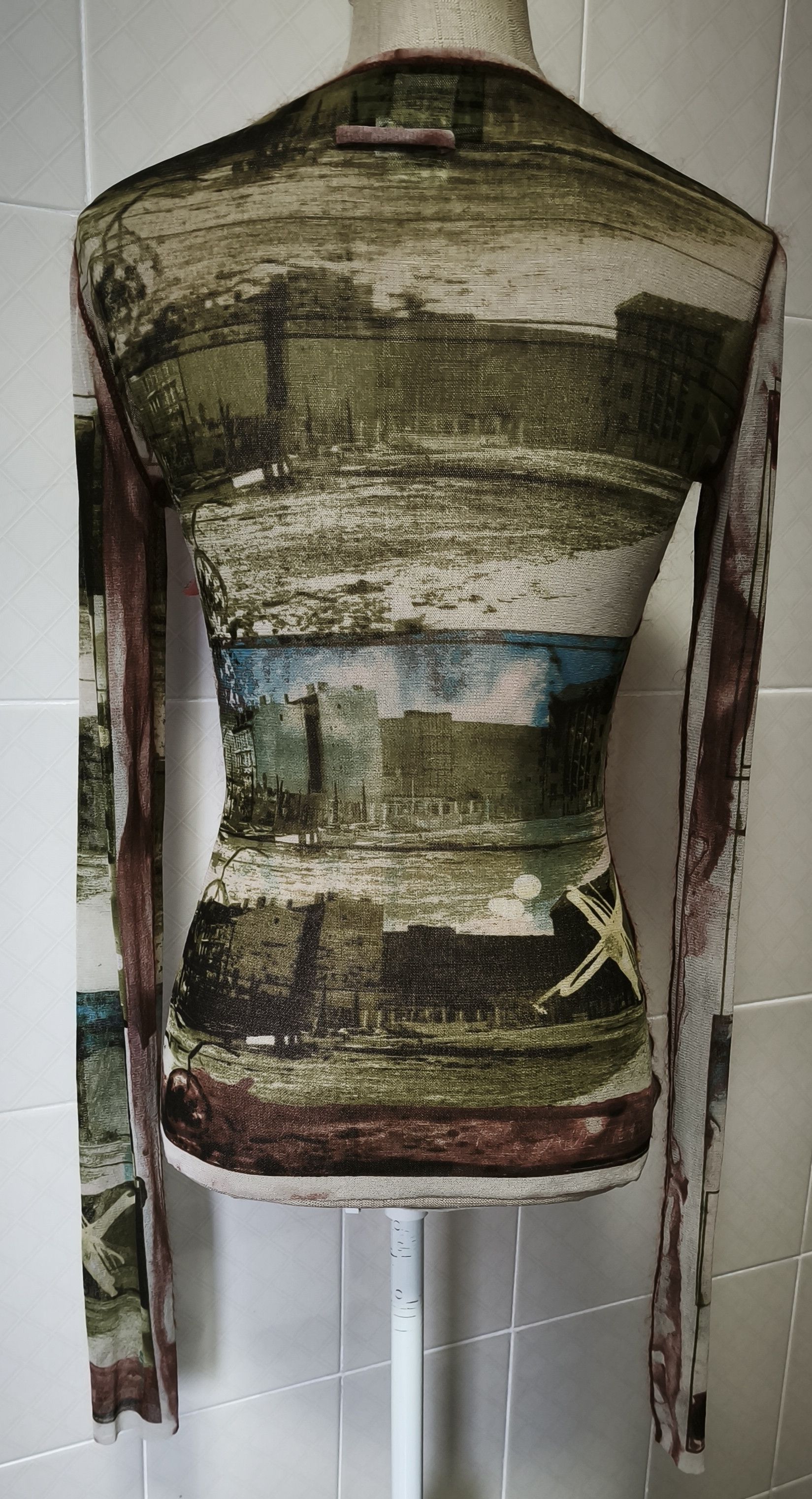 Jean Paul Gaultier 2002 - Old buildings photos print - mesh top Size M / US 6-8 / IT 42-44 - 20 Thumbnail