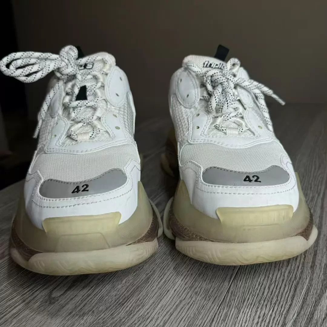 Balenciaga Balenciaga Triple S Clear Sole Cream 42 98 New Size US 9 / EU 42 - 4 Thumbnail