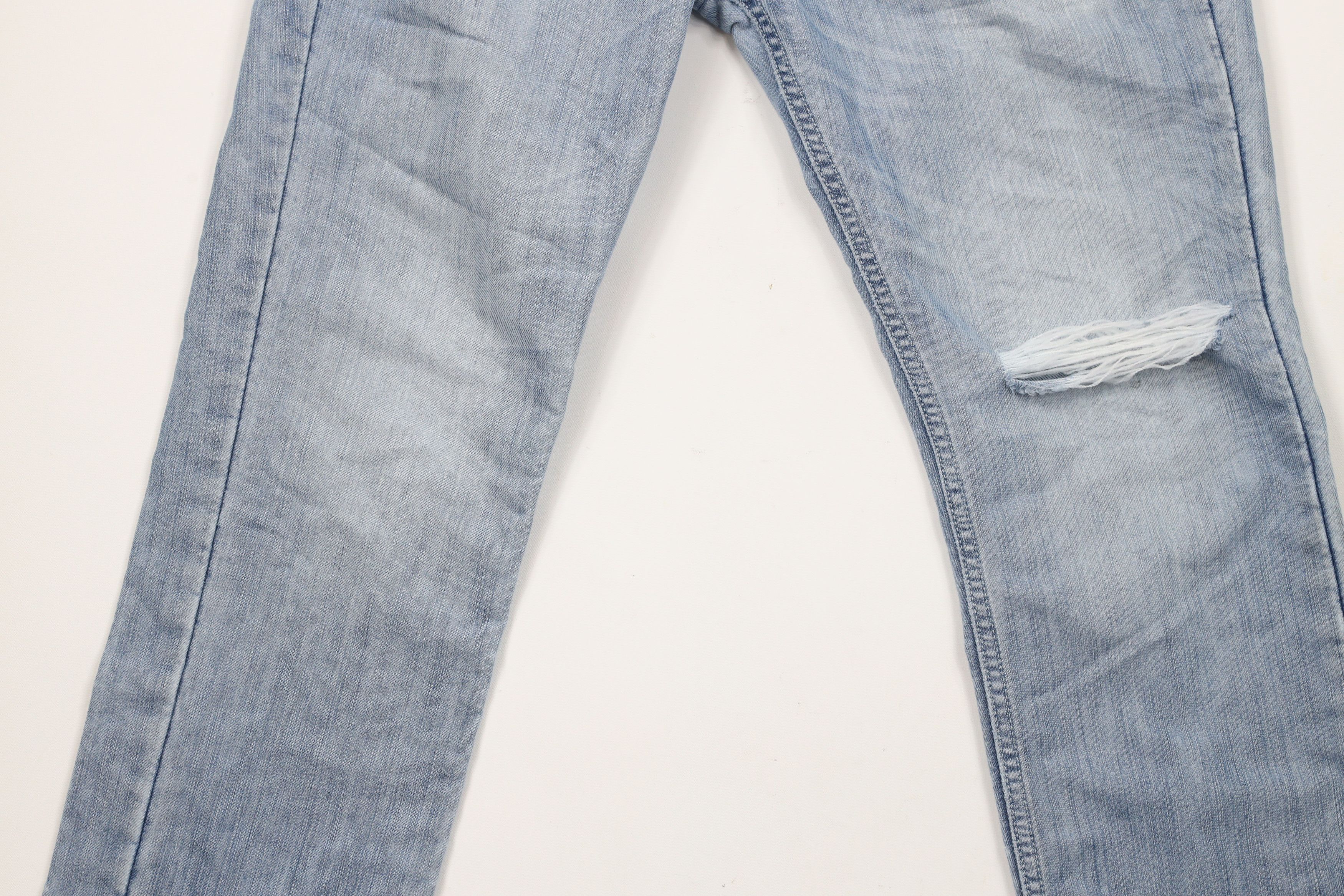 Levi's Vintage Y2K Levis 511 Slim Fit Denim Jeans Blue Stretch Size US 31 - 3 Thumbnail