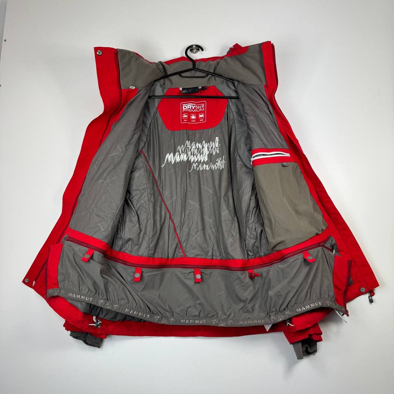 Mammut Mammut DryTech Premium Ski Jacket Red Waterproof Size S Size US S / EU 44-46 / 1 - 2 Thumbnail