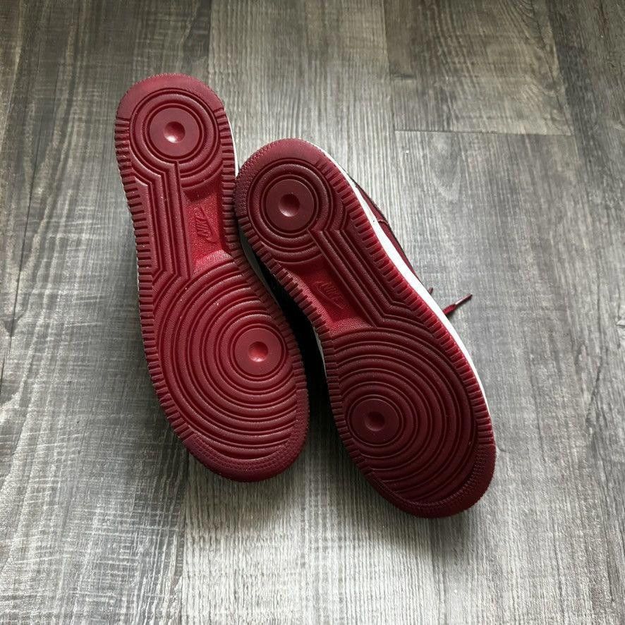 Nike NIKE • Air Force 1 '07 "2010 Team Red" (8.5M) Size US 8.5 / EU 41-42 - 5 Thumbnail