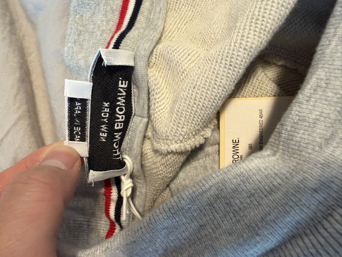 Thom Browne [BNWT] Thom Browne 4-Bar Classic Sweatpants - Grey (Size 3) Size US 34 / EU 50 - 12 Thumbnail