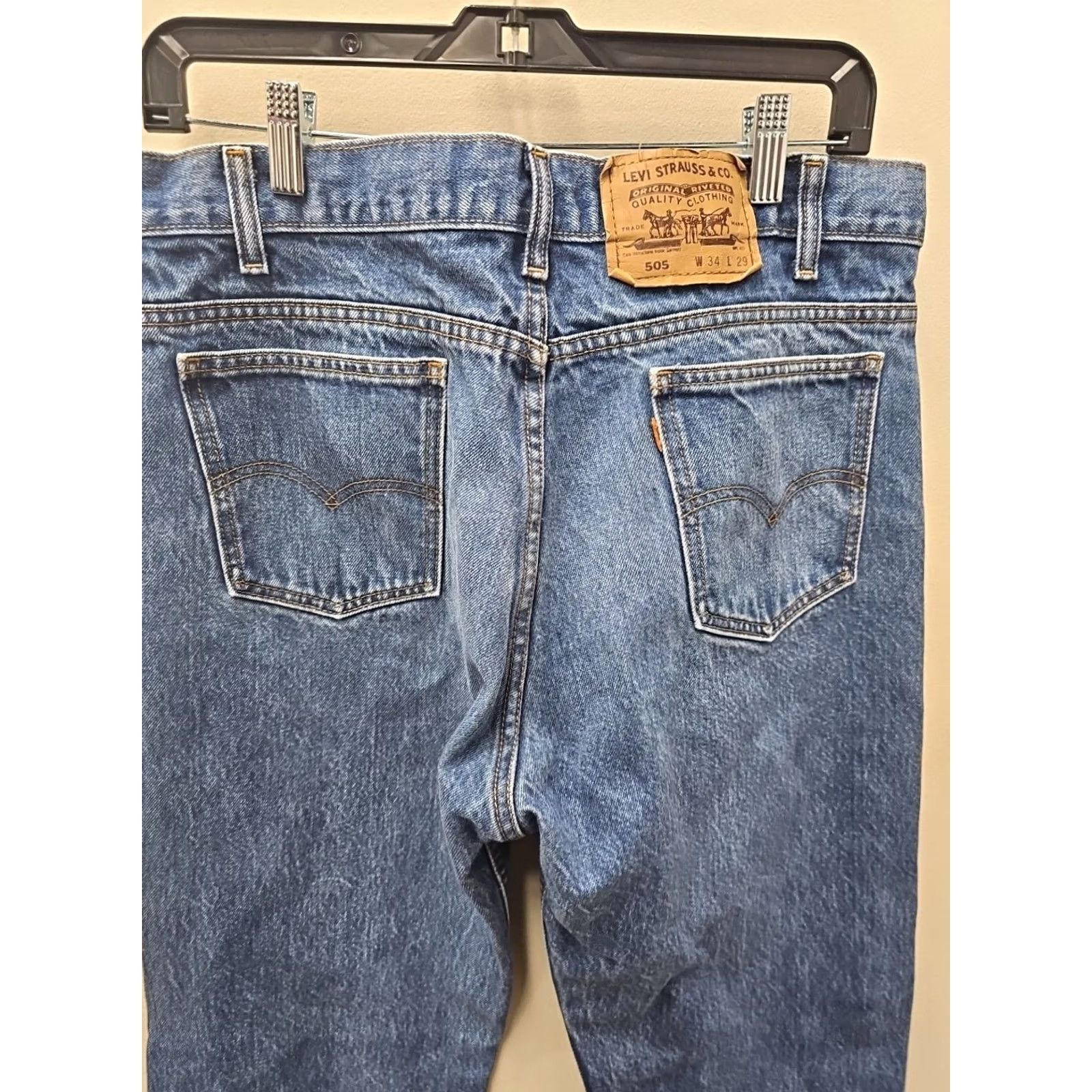 Levi's VINTAGE Levi's 505 Jeans Men 34x29 Blue Denim Regular Fit Straight 90s Mens Worldwide Size US 34 / EU 50 - 7 Thumbnail