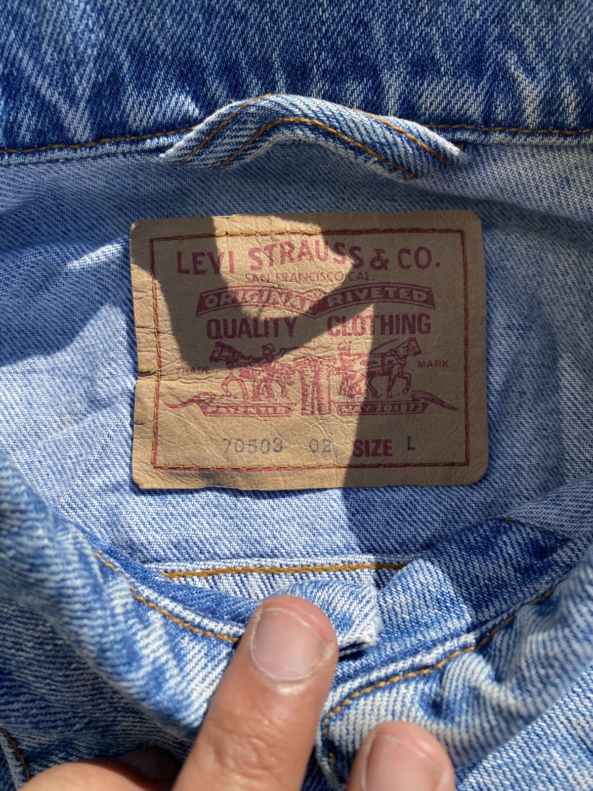 Levi's Vintage Clothing Vintage Levis Denim Jacket Size US L / EU 52-54 / 3 - 14 Thumbnail