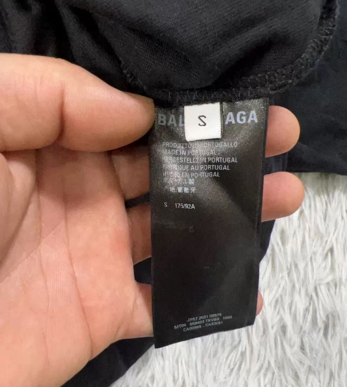 Balenciaga balenciaga Damaged hoodie 2410-Nextarrow Size US S / EU 44-46 / 1 - 6 Thumbnail