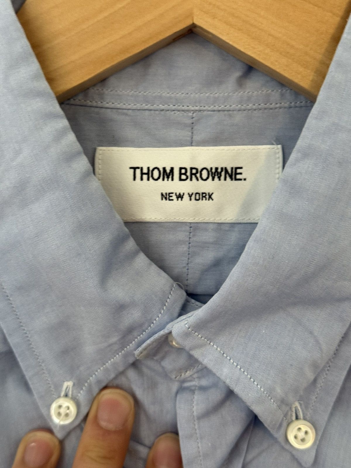 Thom Browne Thom Browne triple stripe button up shirt sz 1 Size US S / EU 44-46 / 1 - 4 Thumbnail