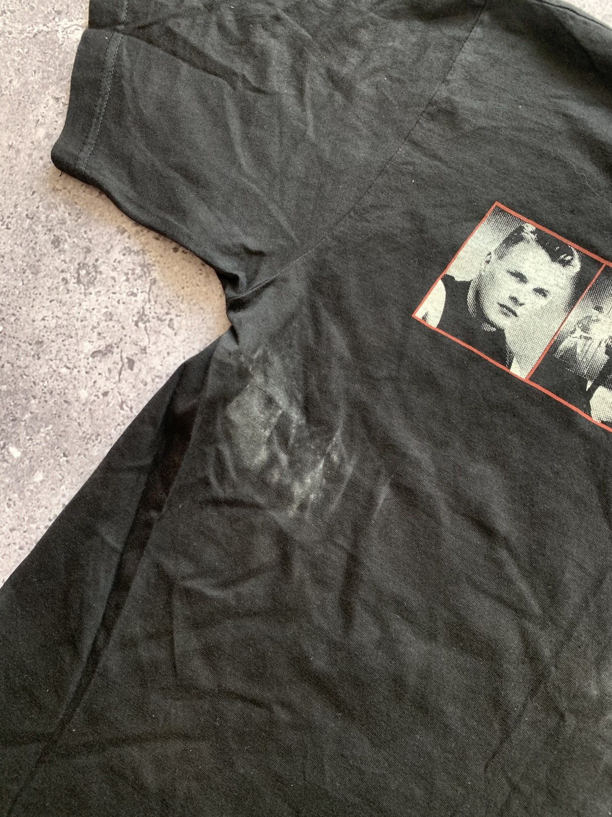 Band Tees 🔥VINTAGE U2 RATTLE AND HUM 1988 SINGLE STITCH T-SHIRT Size US S / EU 44-46 / 1 - 12 Thumbnail