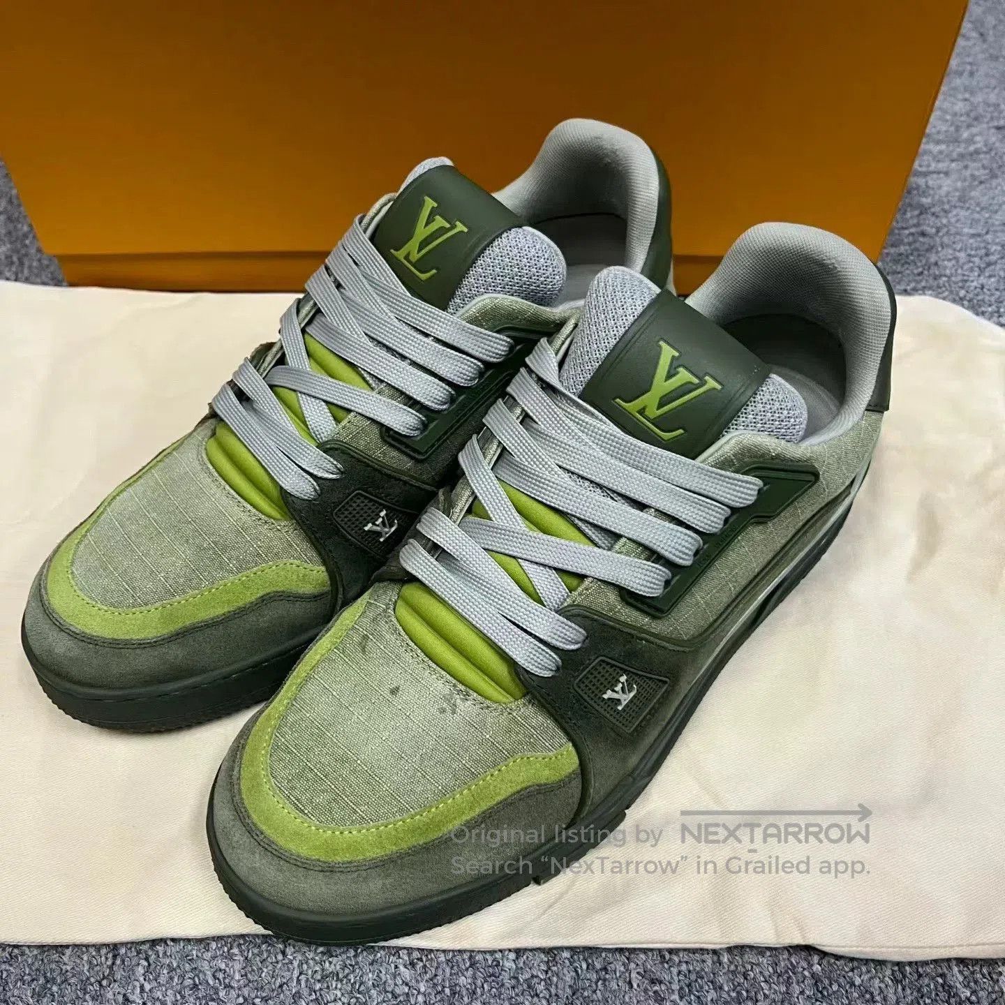 Louis Vuitton Louis Vuitton Green Round Toe Low-Top Sneakers. Size US 7 / EU 40 - 1 Thumbnail