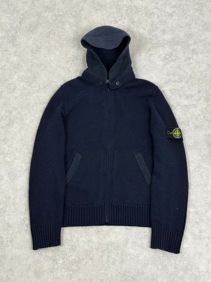 Stone Island 2000s Stone Island Navy Hooded Zip-Up Sweater Size US M / EU 48-50 / 2 - 1 Thumbnail