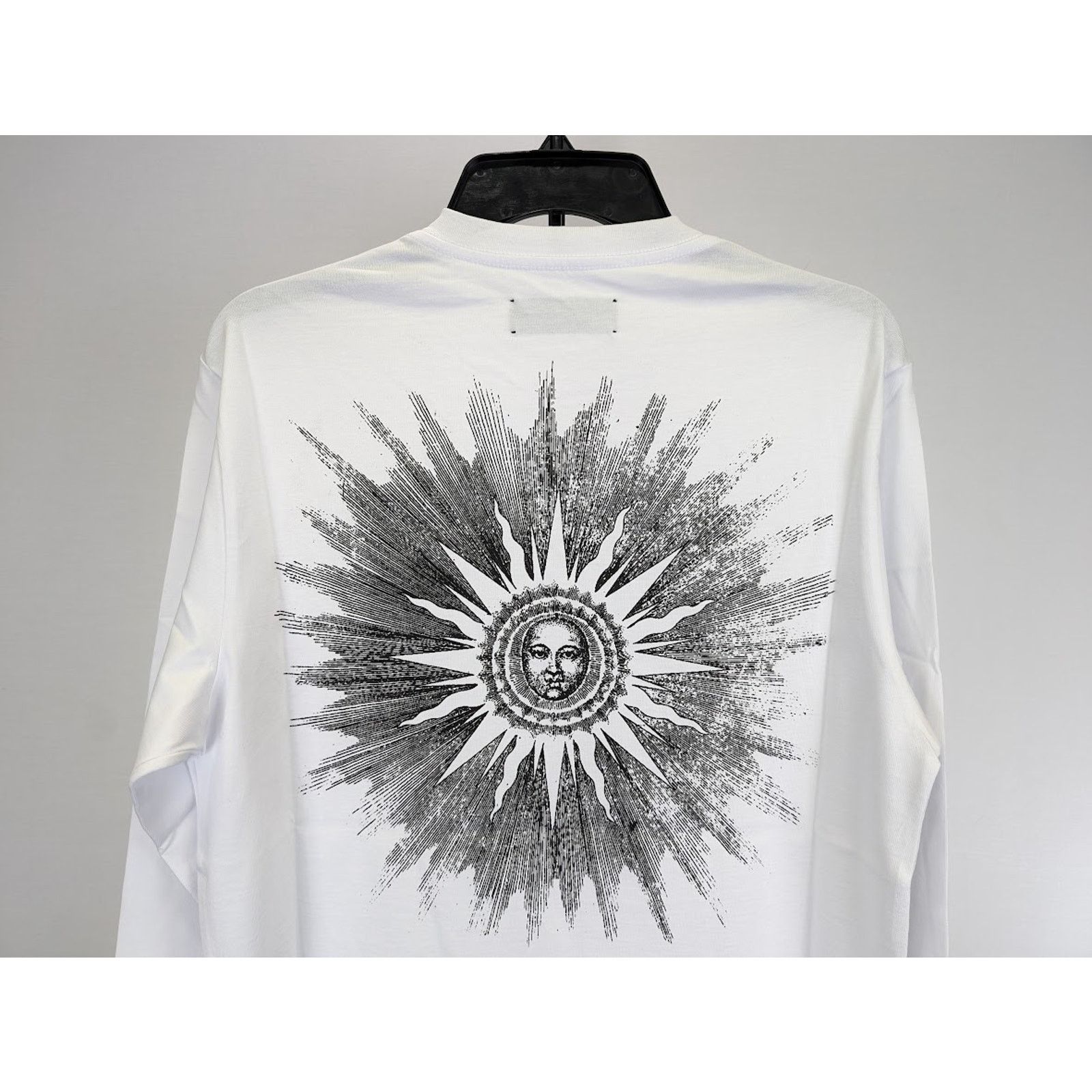 Amiri o1rshd1 Q:2 / Sun Long Sleeve Tee T-Shirt in White Size US XXL / EU 58 / 5 - 18 Thumbnail