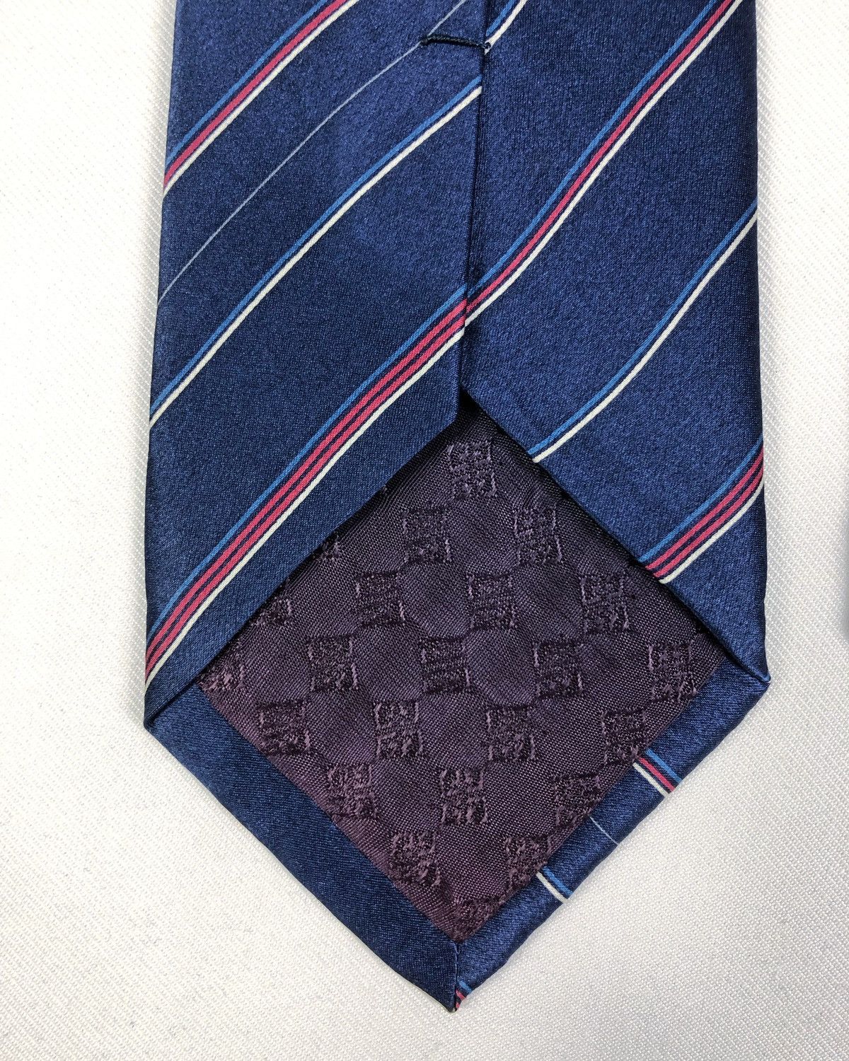 Givenchy Rare Vintage Givenchy Gentleman Silk Tie Size ONE SIZE - 7 Thumbnail
