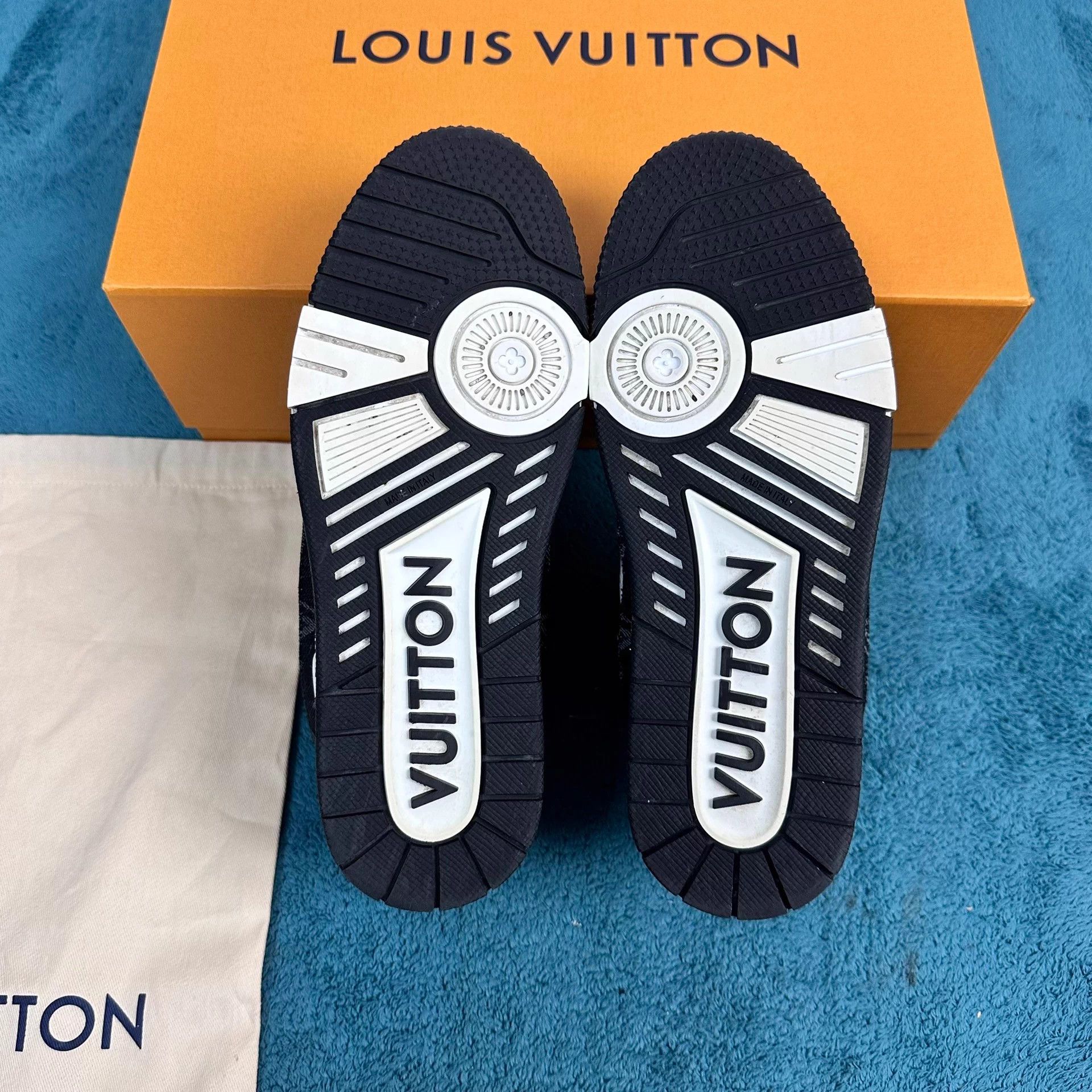 Louis Vuitton LV Trainer Panda Black White Denim Size US 7 / IT 37 - 5 Thumbnail