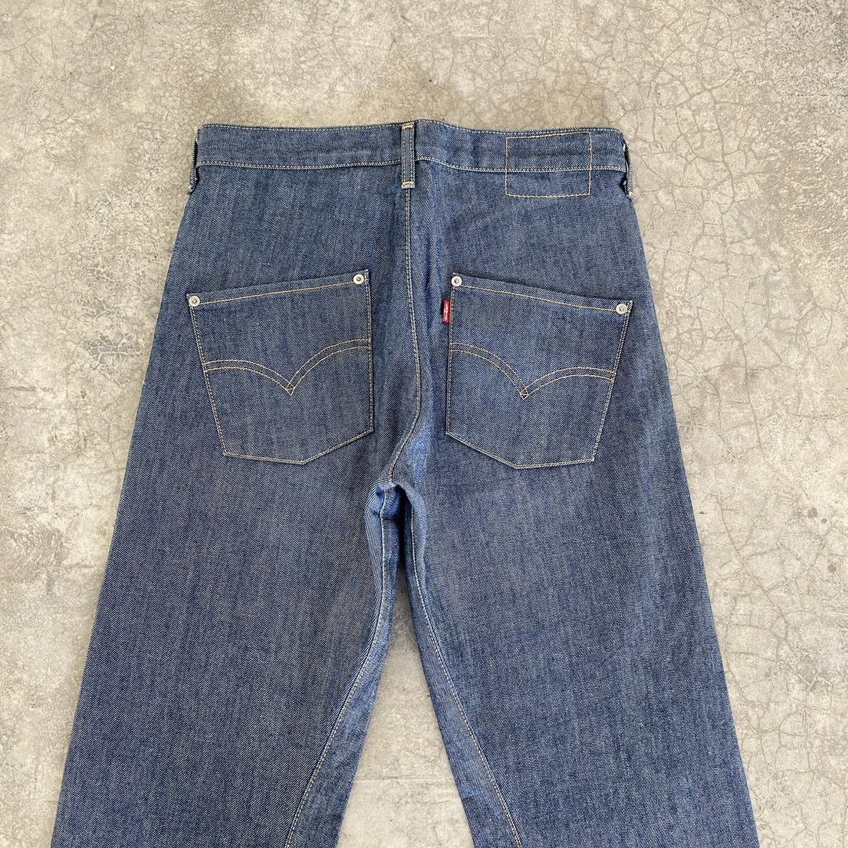 Levi's Vintage Levis Engineered Takuya Kimura Relaxed Denim Jeans Size US 31 - 8 Thumbnail
