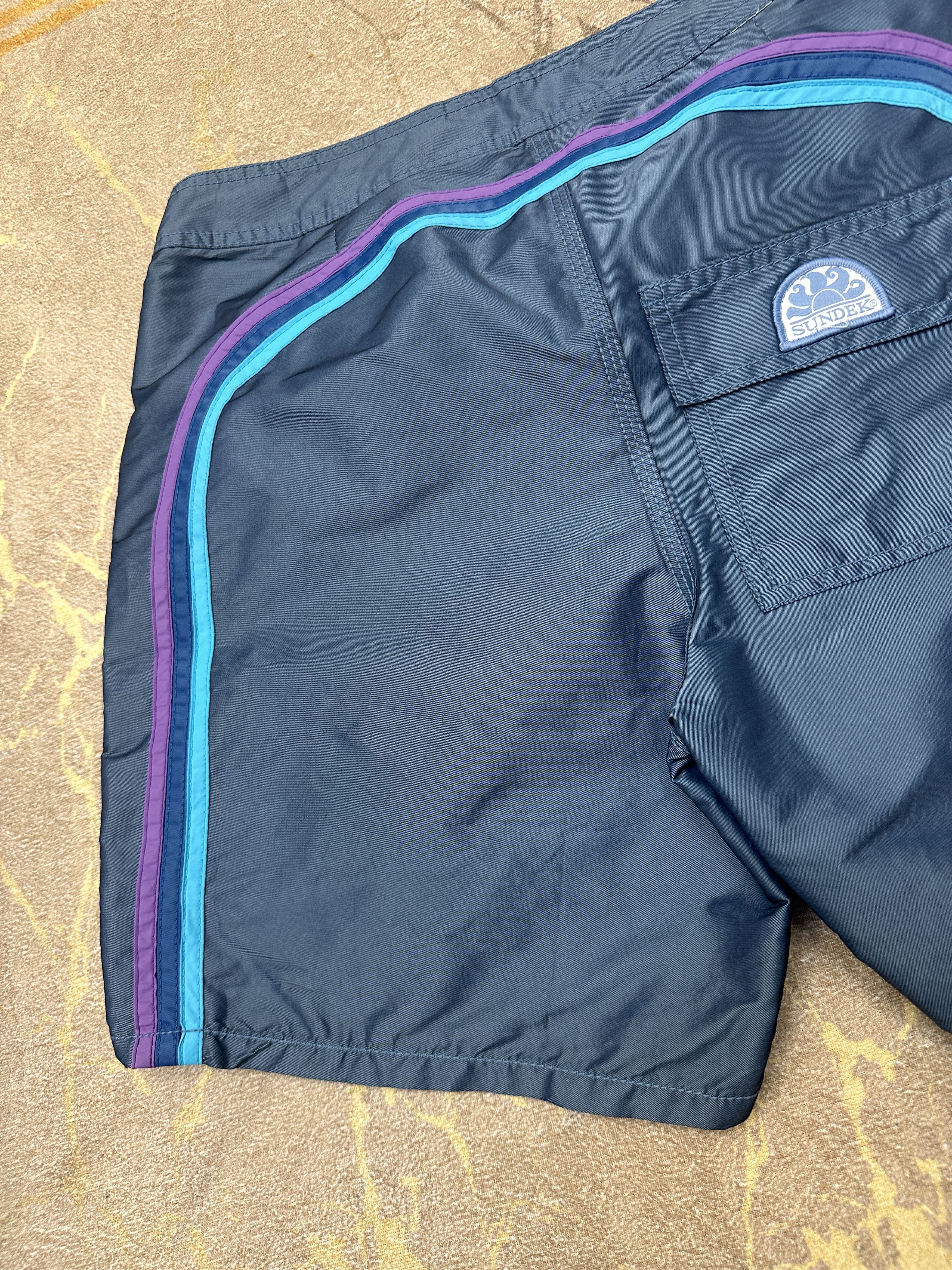 Sundek Long Sundek 30 Beach Board Shorts Trunks Bath Suit size 30 Size US 30 / EU 46 - 5 Thumbnail