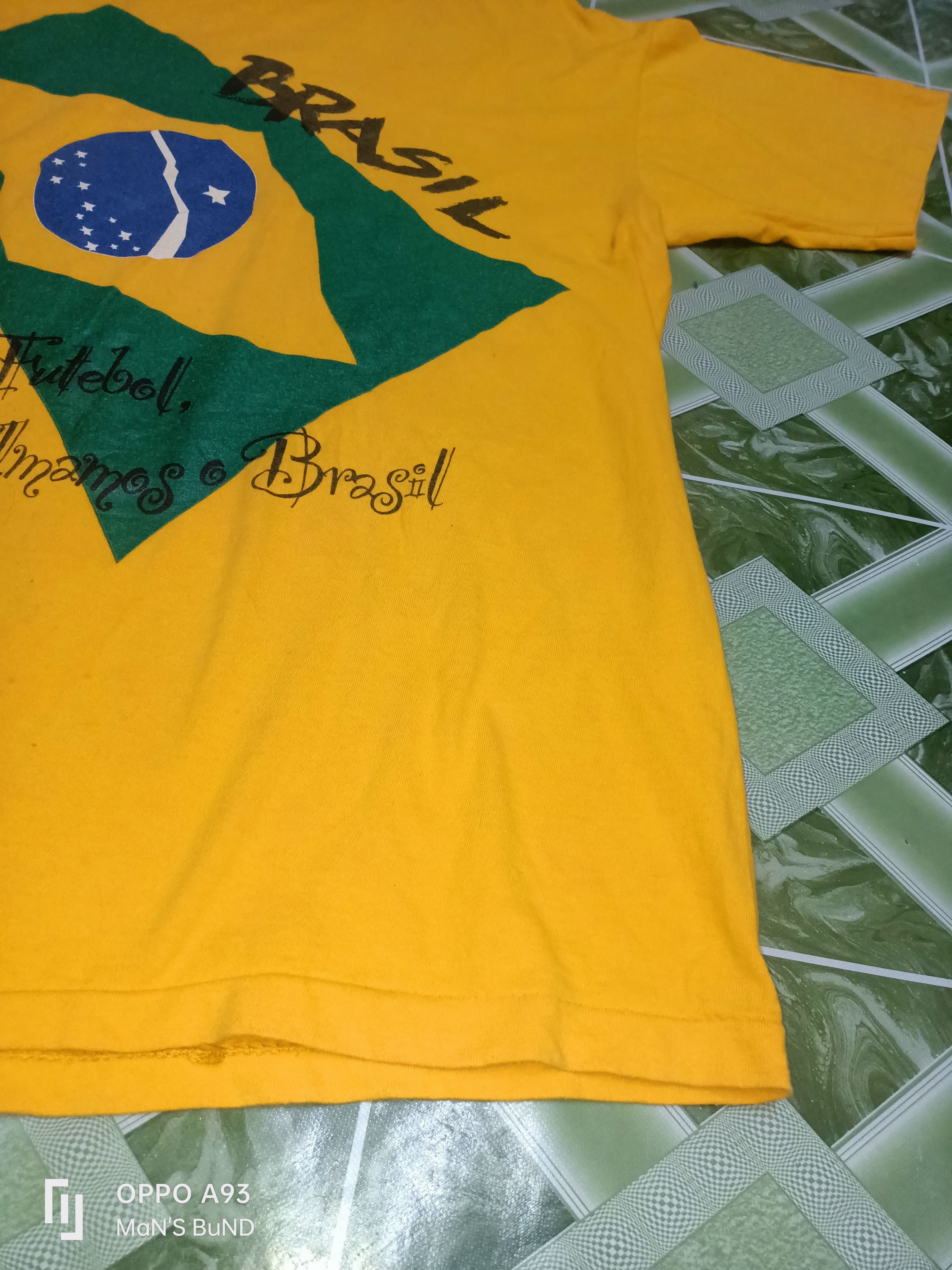 Umbro × Vintage Vintage UMBRO BRASIL Champions Of Romantic Football Size US XL / EU 56 / 4 - 4 Thumbnail