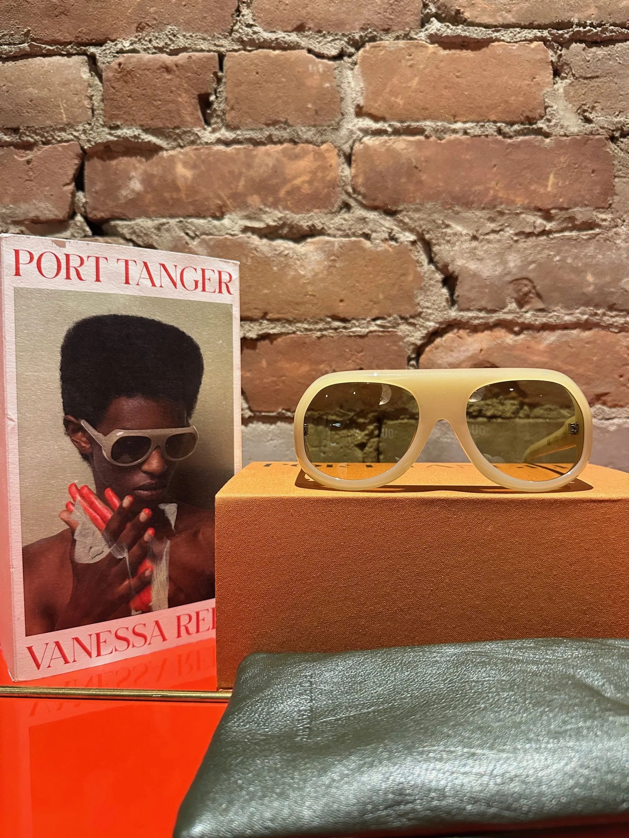 Port Tanger Port Tanger × Vanessa Reid KUKY Sunglasses — Kaolin frame Size ONE SIZE - 1 Thumbnail