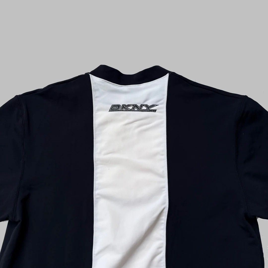 DKNY DKNY 1990 90s Vintage Tech Active USA Sport Zip T-Shirt Size US M / EU 48-50 / 2 - 3 Thumbnail