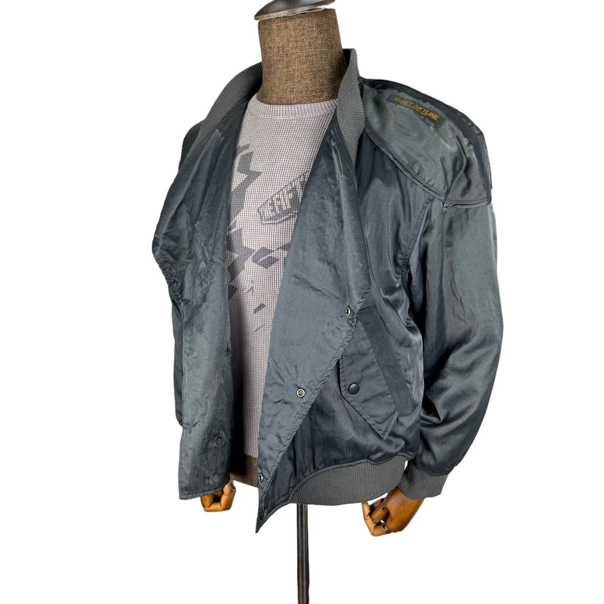 Issey Miyake 🔥80s ISSEY MIYAKE SKYLINE STUDIO BOMBER SNAP BUTTON JACKET Size US M / EU 48-50 / 2 - 5 Thumbnail