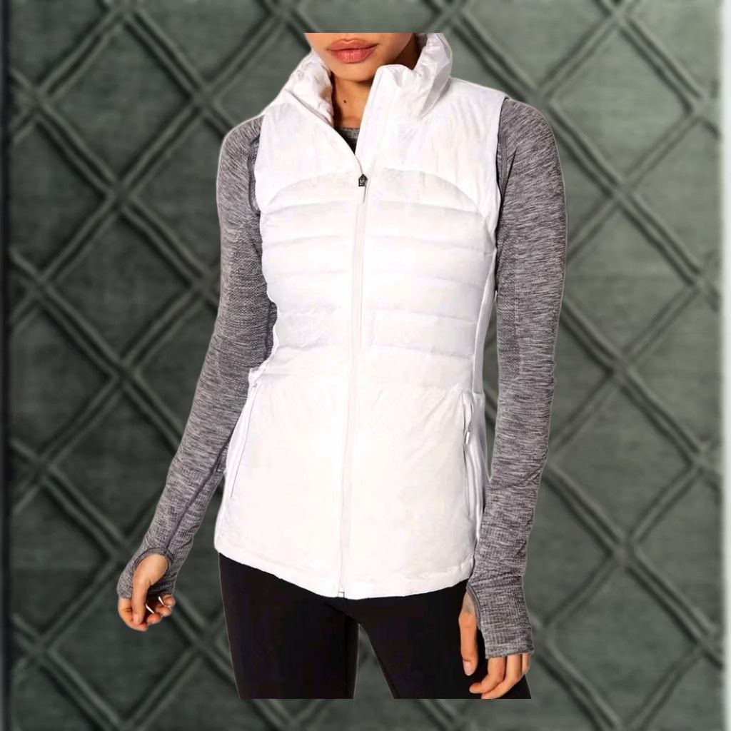 Lululemon Lululemon Down For A Run Quilted Puffer Vest Running Jacket Womens Small 4 White Size S / US 4 / IT 40 - 1 Thumbnail