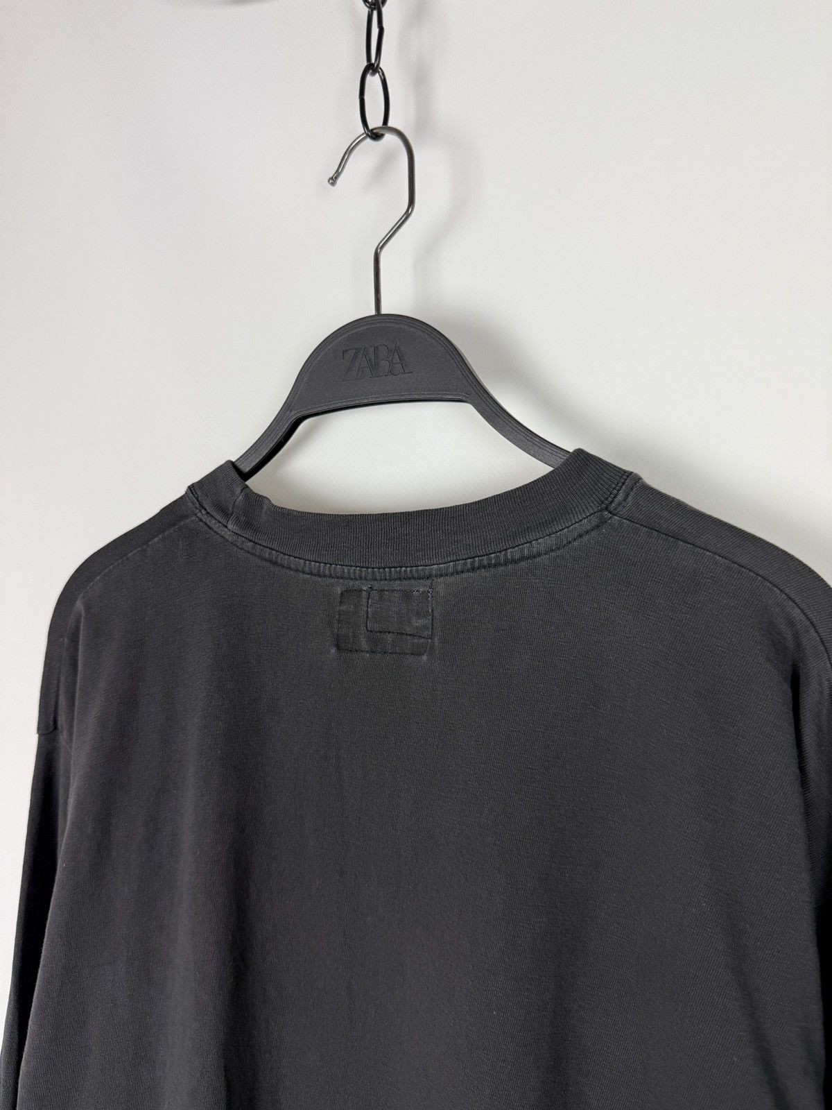 Globe 1990’s Vintage Globe Skateboards Australia Logo Long Sleeve Size US L / EU 52-54 / 3 - 10 Thumbnail