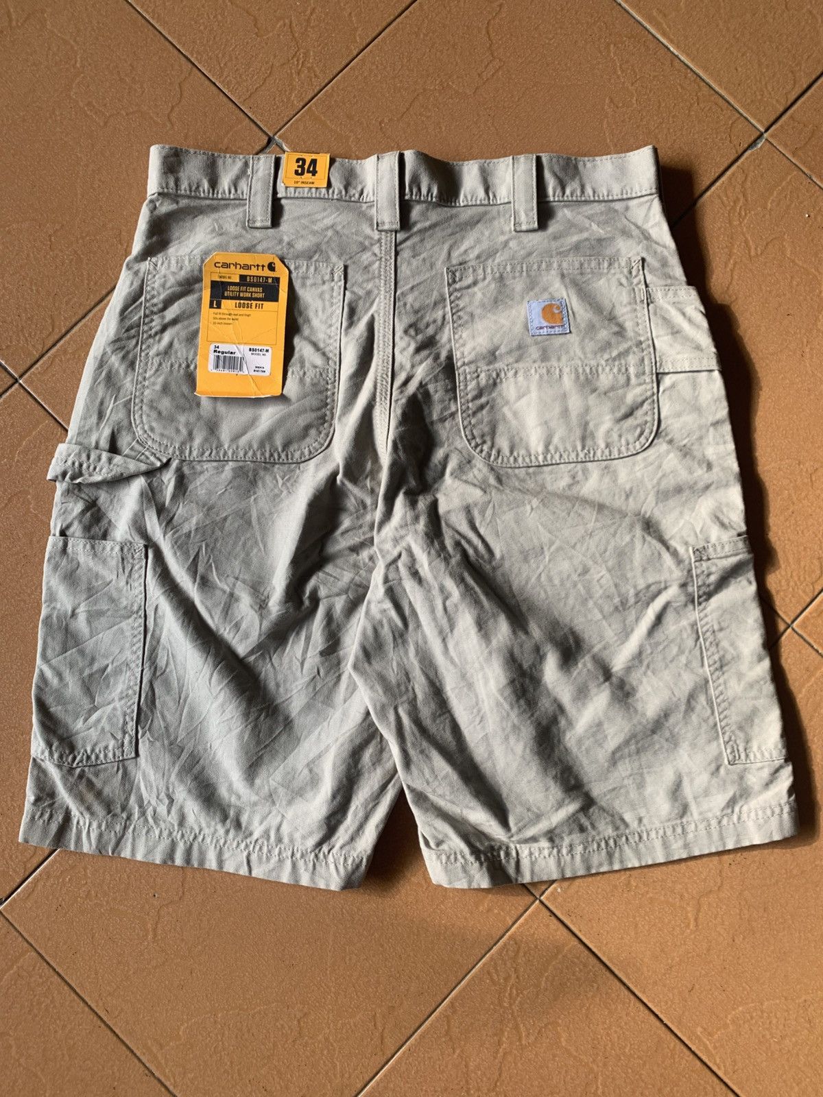 Carhartt Brand New Carhartt Side Pocket Short Pants Size US 34 / EU 50 - 1 Thumbnail