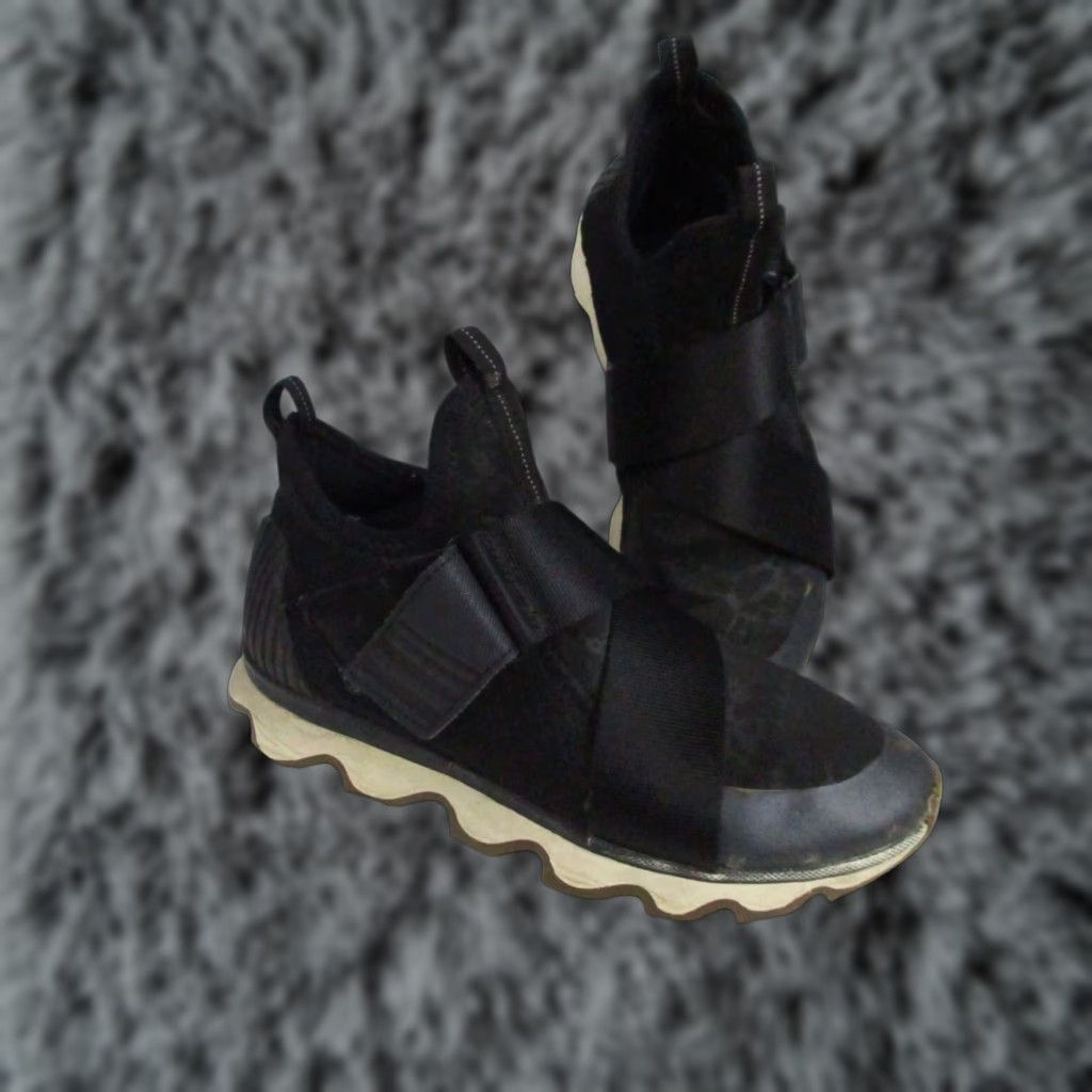 SOREL Sorel Women 7.5 M Kinetic Sneak Knit Black Sneaker Scalloped Sole Stretch Strap Size US 8 / IT 38 - 1 Thumbnail
