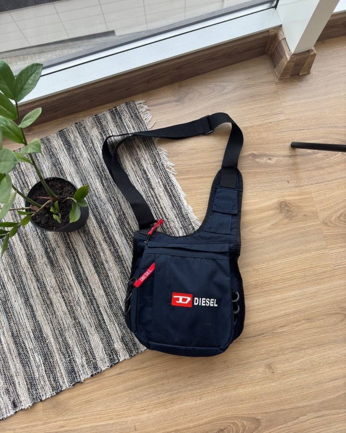 DIESEL ディーゼル トートバッグ カーキ ミリタリー Y2K グランジ DIESEL ディーゼル トートバッグ カーキ ミリタリー Y2K