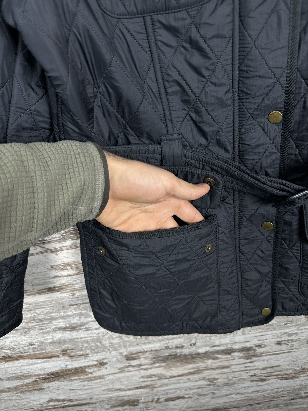 Barbour Women’s Barbour International Polarquilt classic jacket Size L / US 10 / IT 46 - 9 Thumbnail