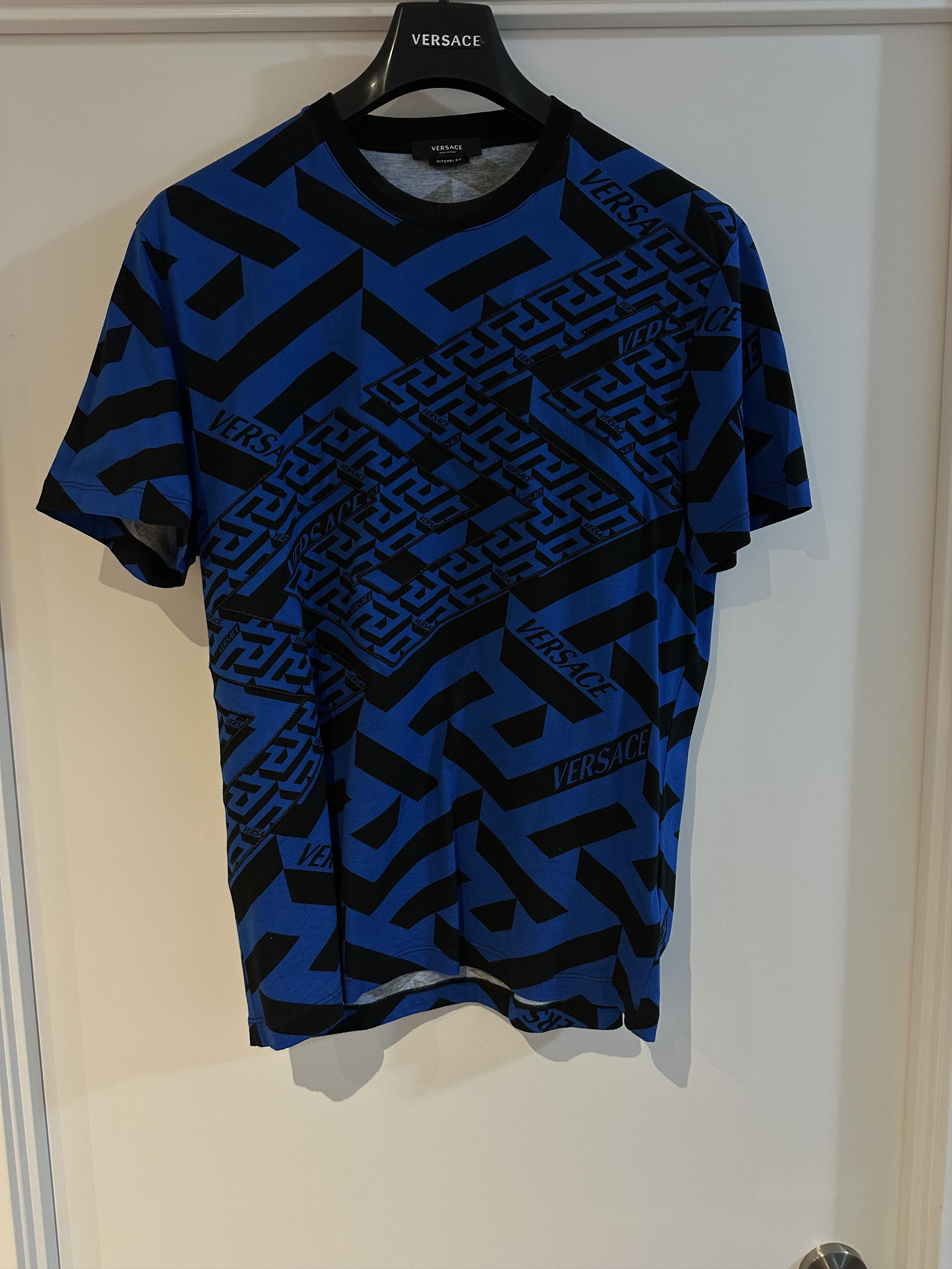 Versace Versace Logo T-shirt Size US S / EU 44-46 / 1 - 1 Thumbnail