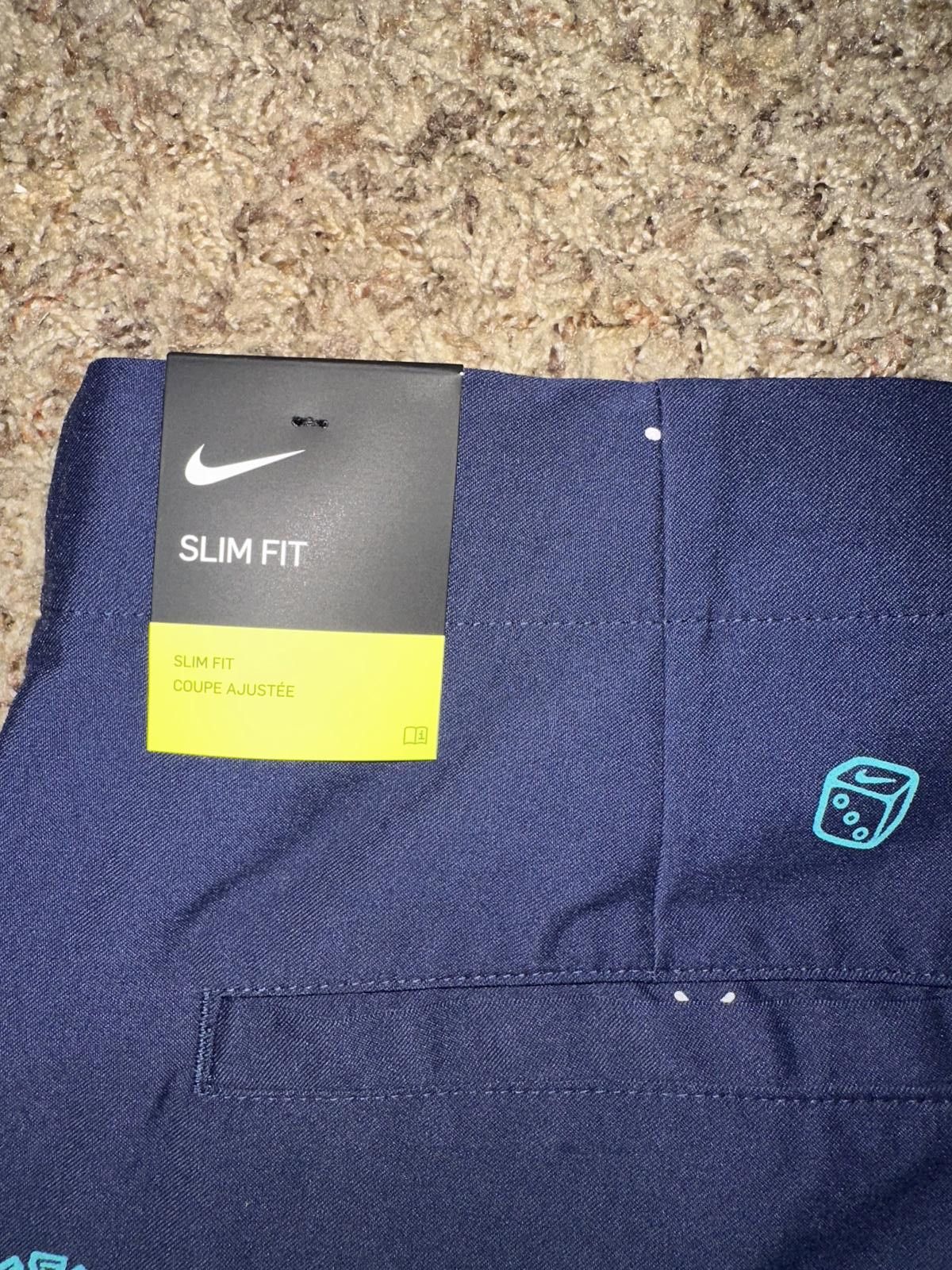 Nike Nike Men's Flex Golf Blue Charms Belted Slim Fit Shorts Sample Size US 34 / EU 50 - 10 Thumbnail