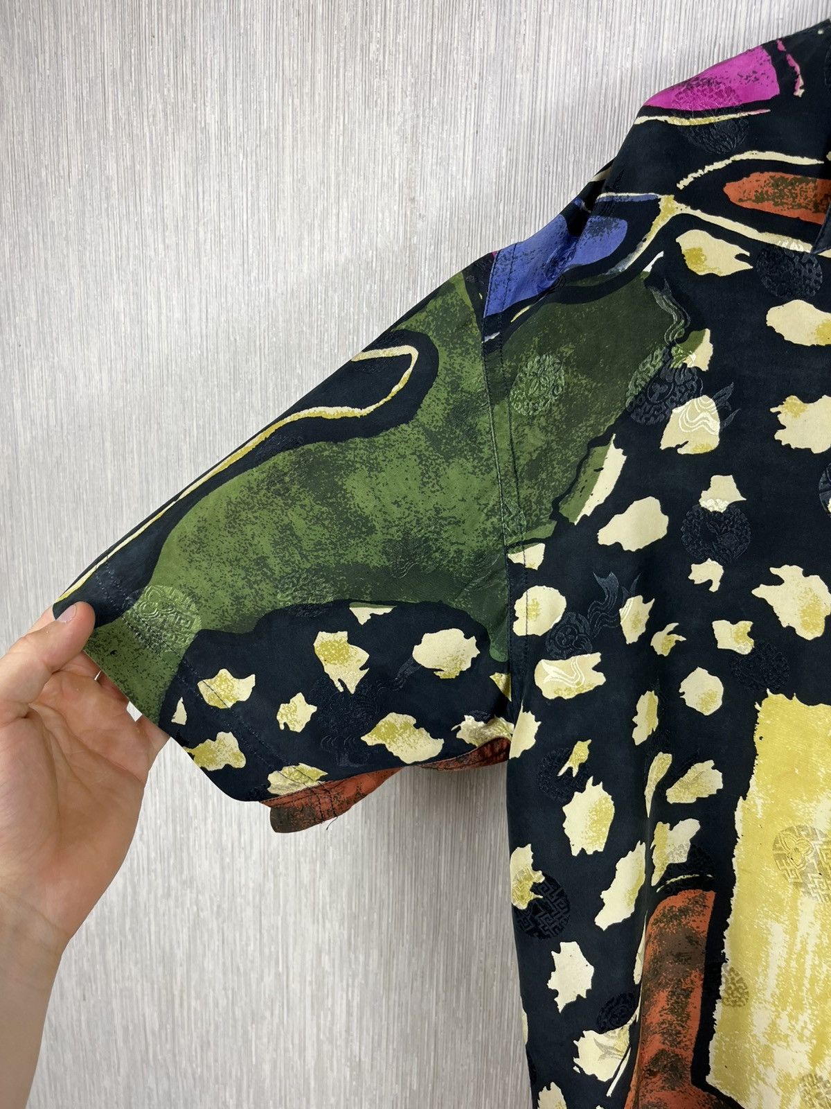 Japanese Brand Vintage Eagle & Dragon patterned crazy silk shirt Japanese Size US M / EU 48-50 / 2 - 16 Thumbnail