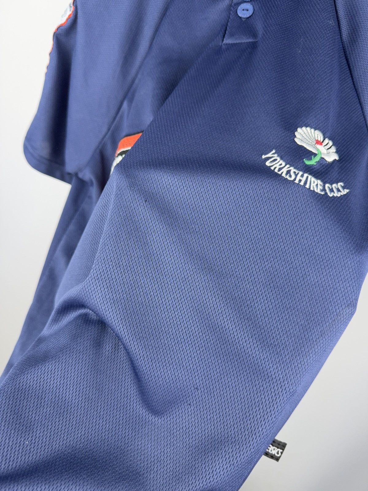 Asics × Vintage Vintage Asics Yorkshire Cricket Polo Shirt Made in UK 2000s Size US XS / EU 42 / 0 - 3 Thumbnail