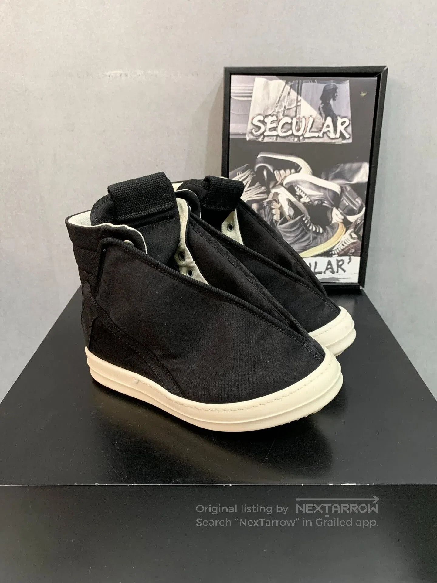 Rick Owens Drkshdw Rick Owens DRKSHDW Women's Satin Zip Boots. Size US 5 / IT 35 - 3 Thumbnail